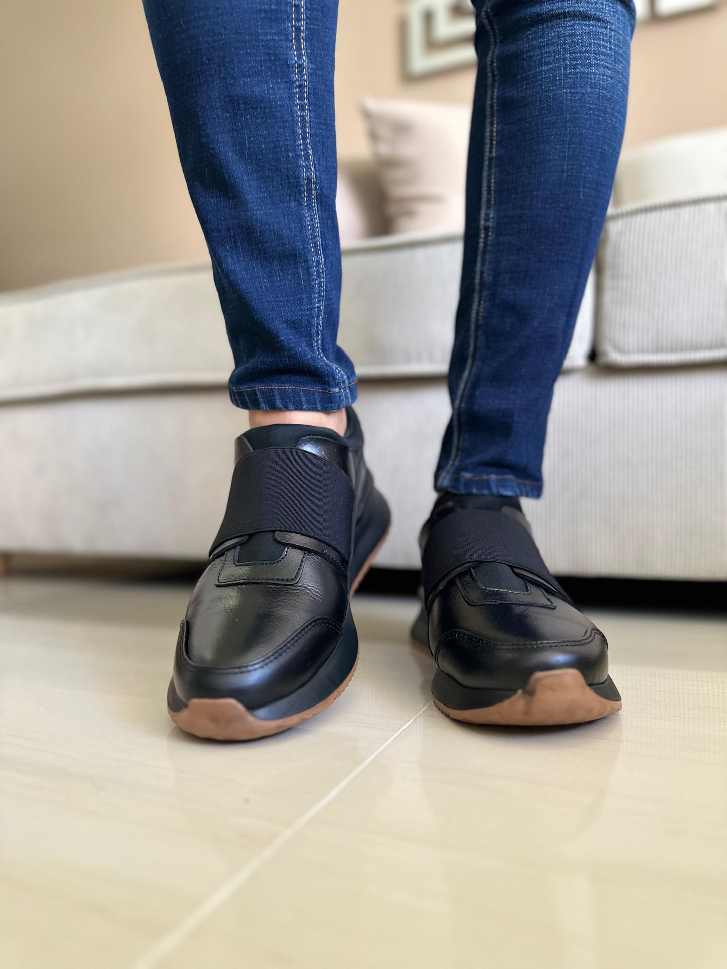 SNEAKERS LITTLE - PARA HOMBRE - EN CUERO