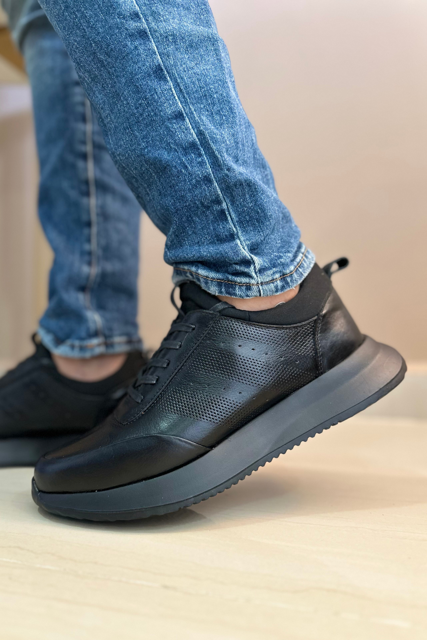 SNEAKERS ORIN - PARA HOMBRE - EN CUERO - REF: SPN 3216