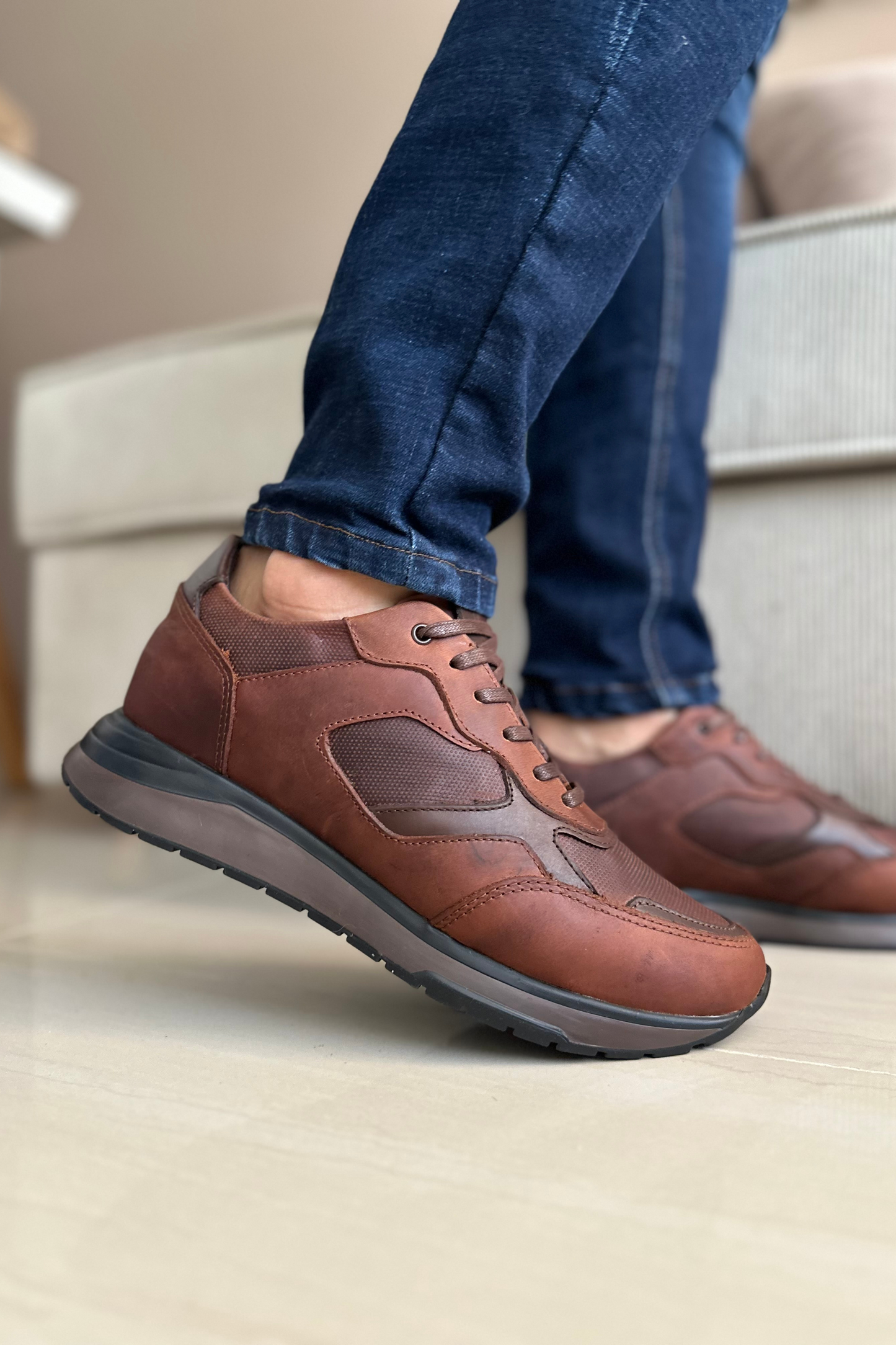SNEAKER APOLO - EN CUERO - PARA HOMBRE - REF: B99