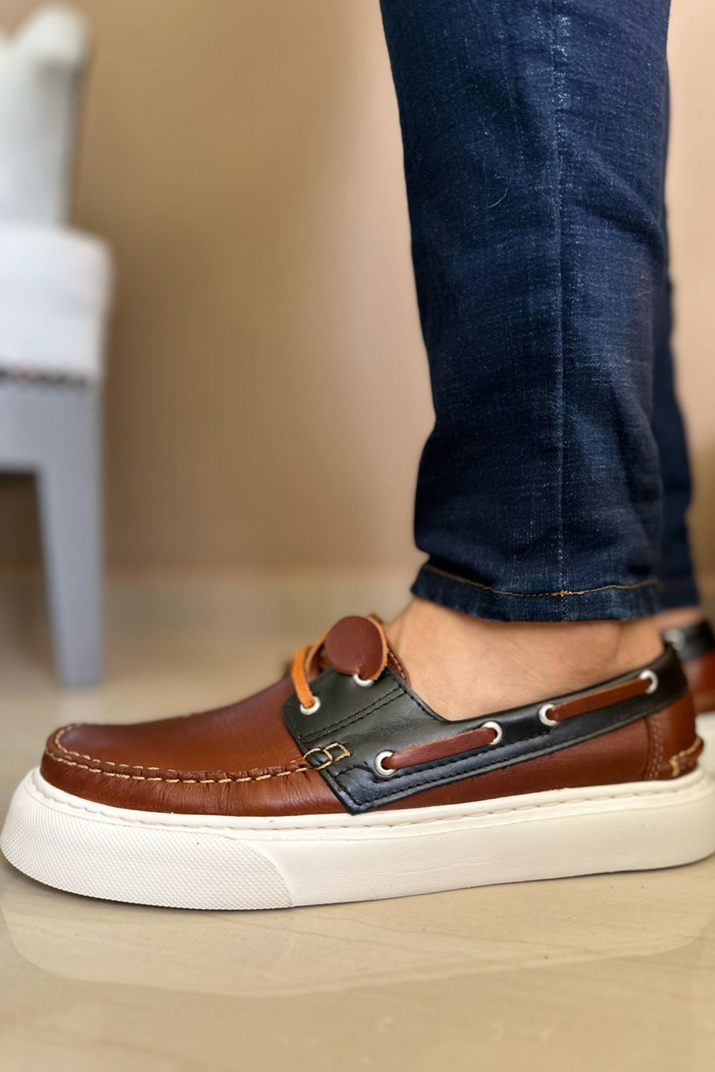 APACHE MUVI - EN CUERO - PARA HOMBRE