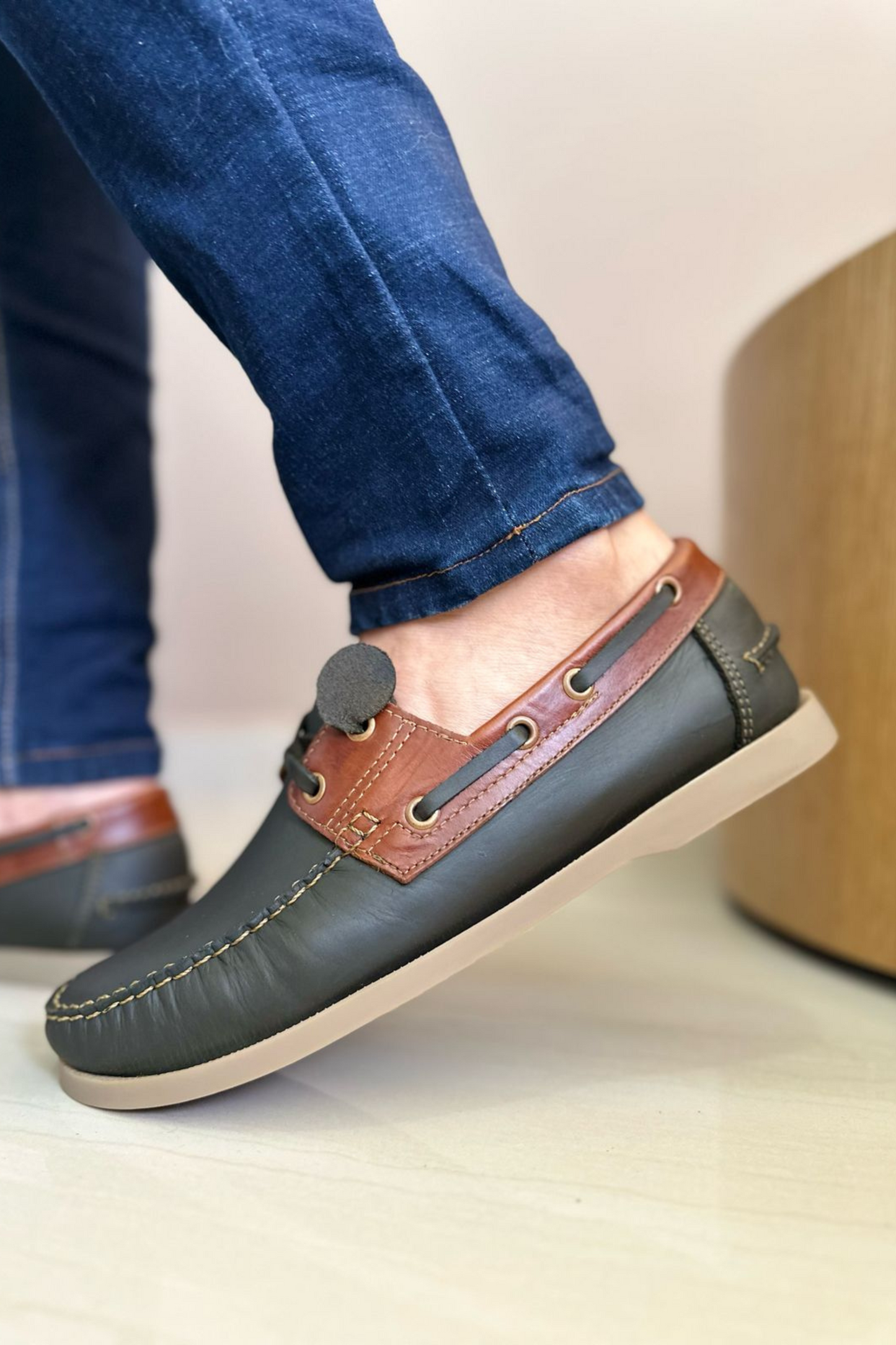 APACHE CORTZ - EN CUERO - PARA HOMBRE