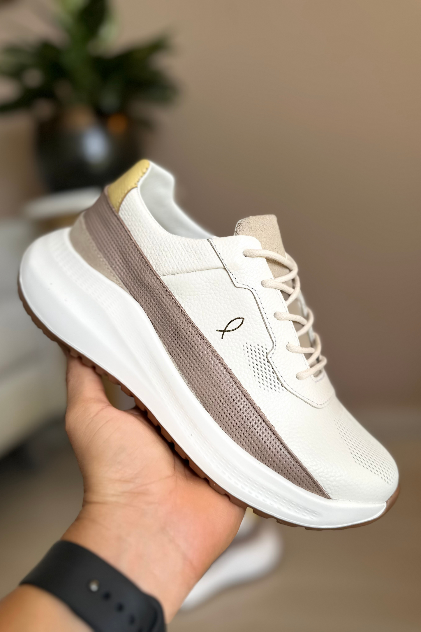 SNEAKER DARA - EN CUERO - PARA DAMA