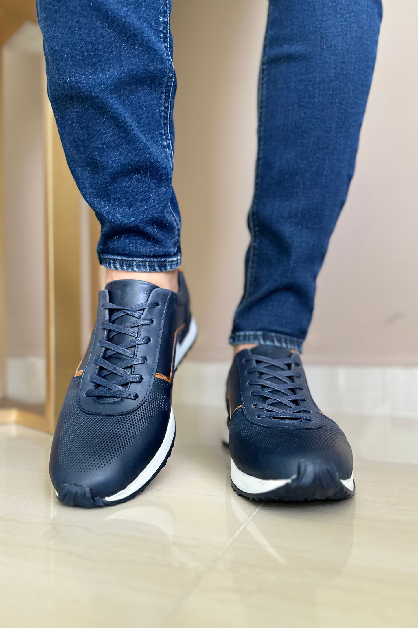 SNEAKER SUGAR - EN CUERO - PARA HOMBRE - REF: 3020