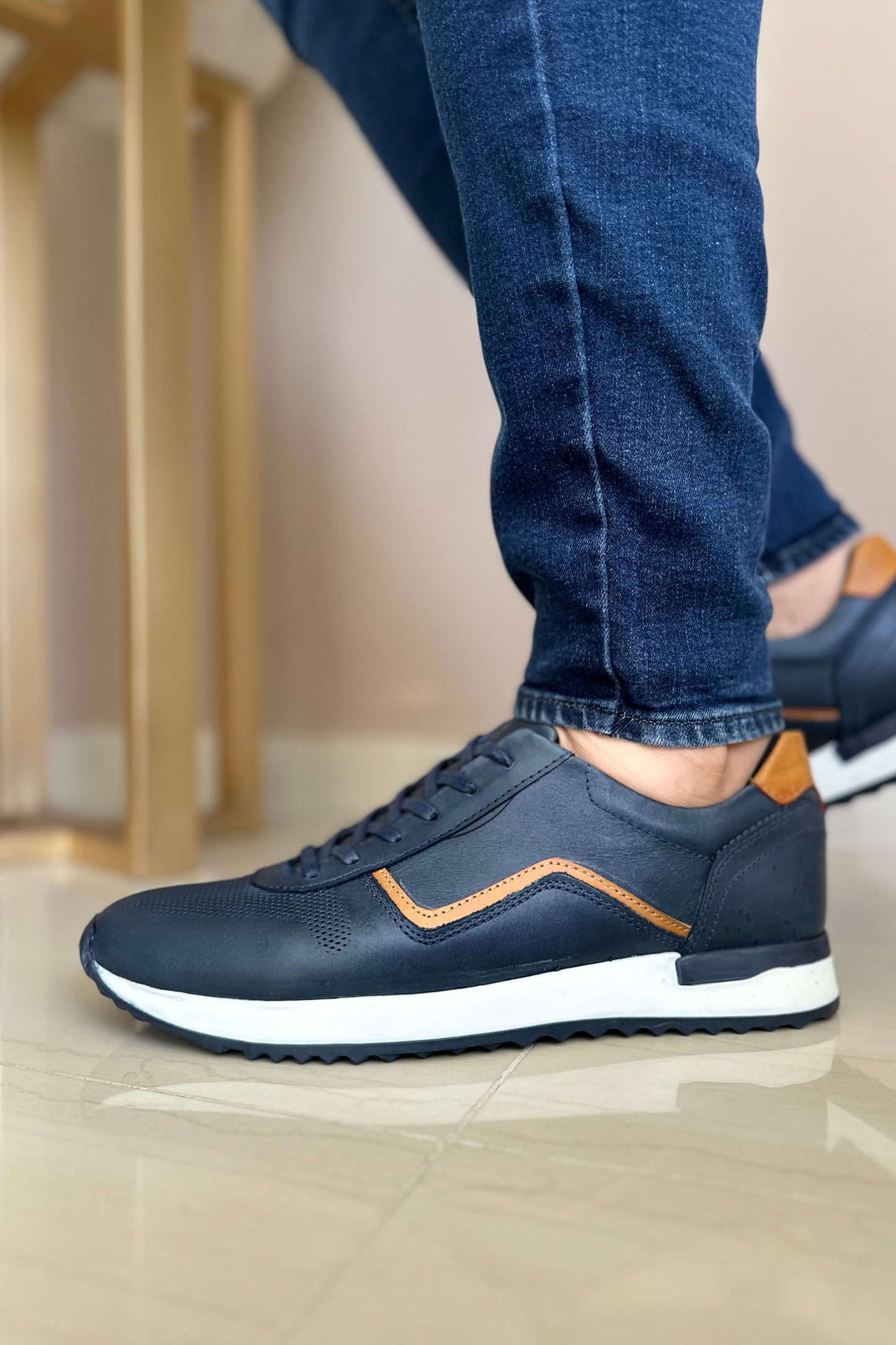 SNEAKER SUGAR - EN CUERO - PARA HOMBRE - REF: 3020