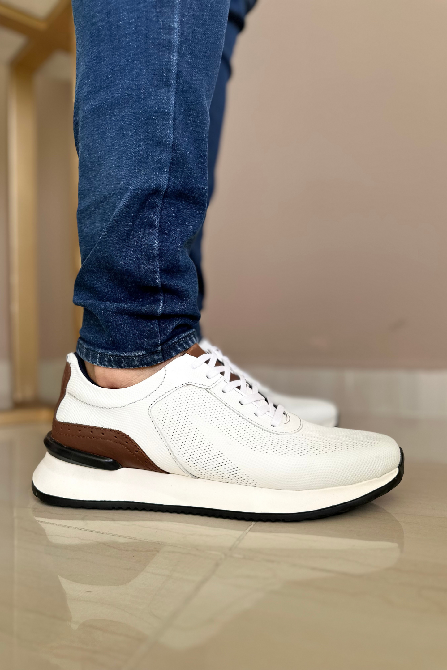 SNEAKER XLR - EN CUERO - PARA HOMBRE - REF: ADO 6412