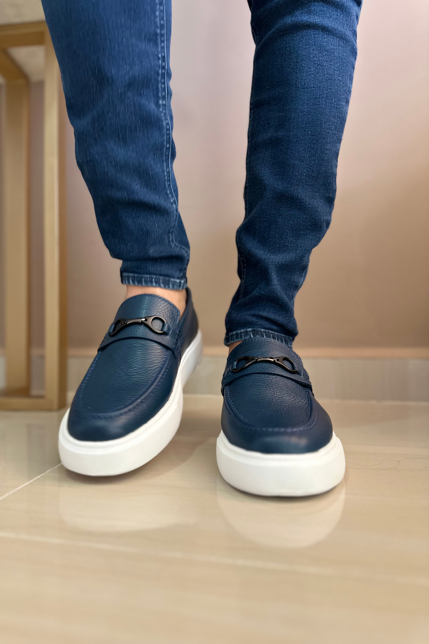 MOCASÍN ROM - EN CUERO - PARA HOMBRE