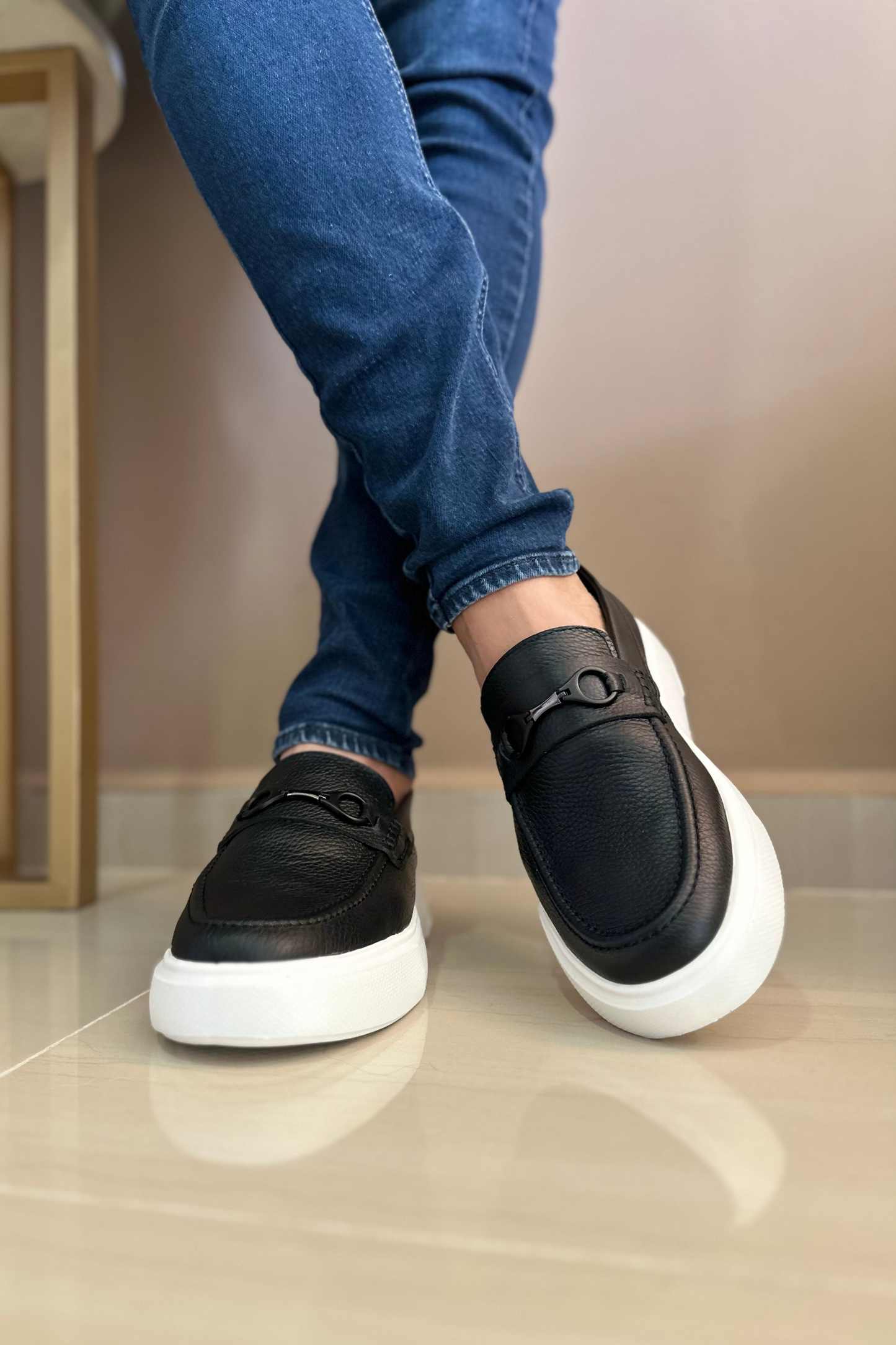 MOCASÍN ROM - EN CUERO - PARA HOMBRE