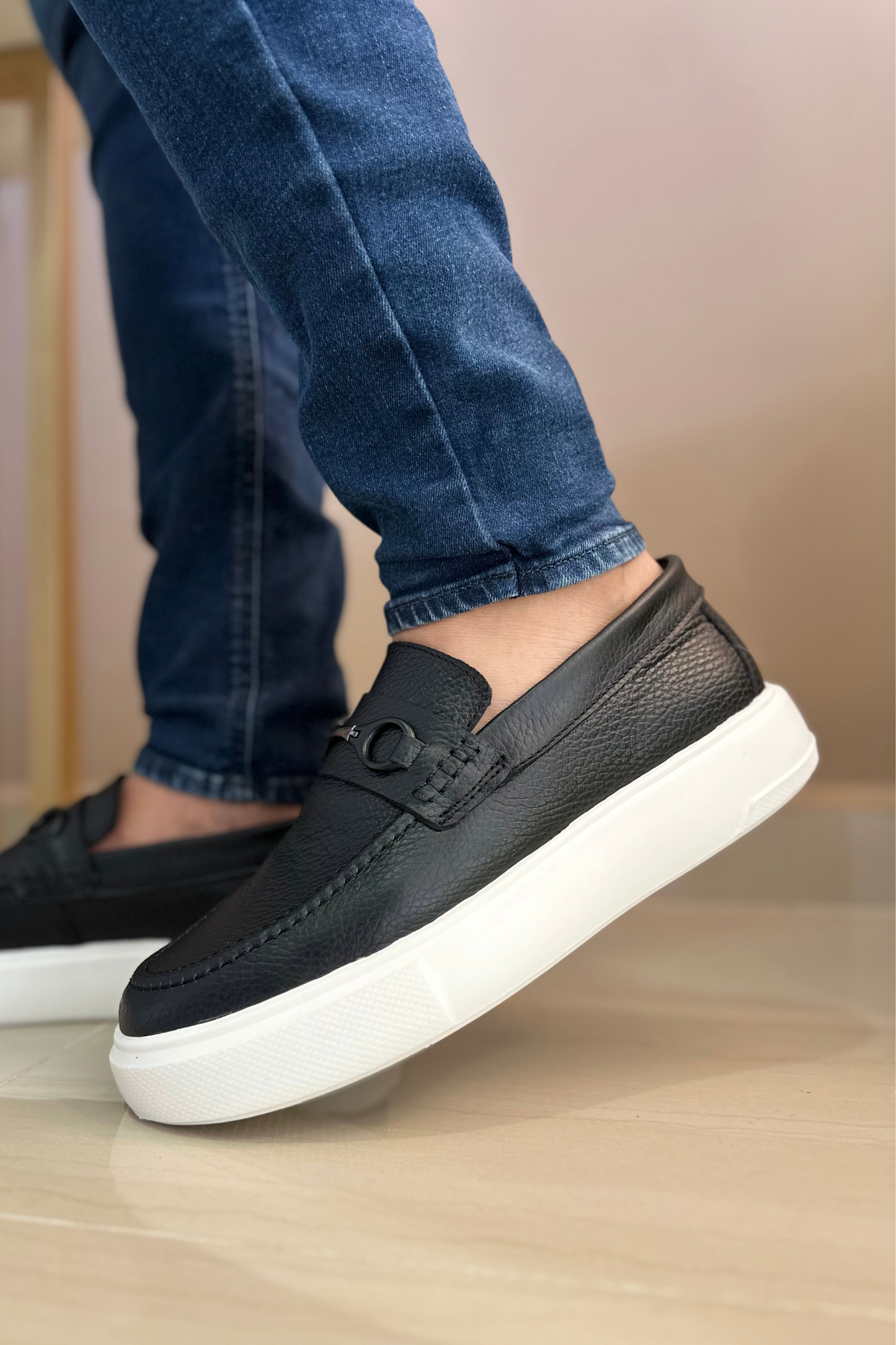 MOCASÍN ROM - EN CUERO - PARA HOMBRE