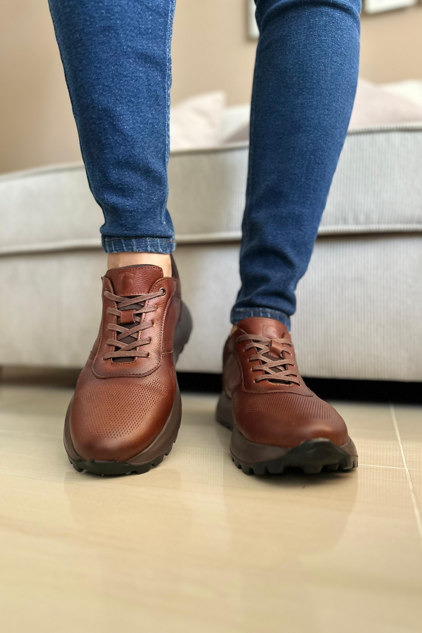 SNEAKER KRIS - PARA HOMBRE - EN CUERO - REF: 356