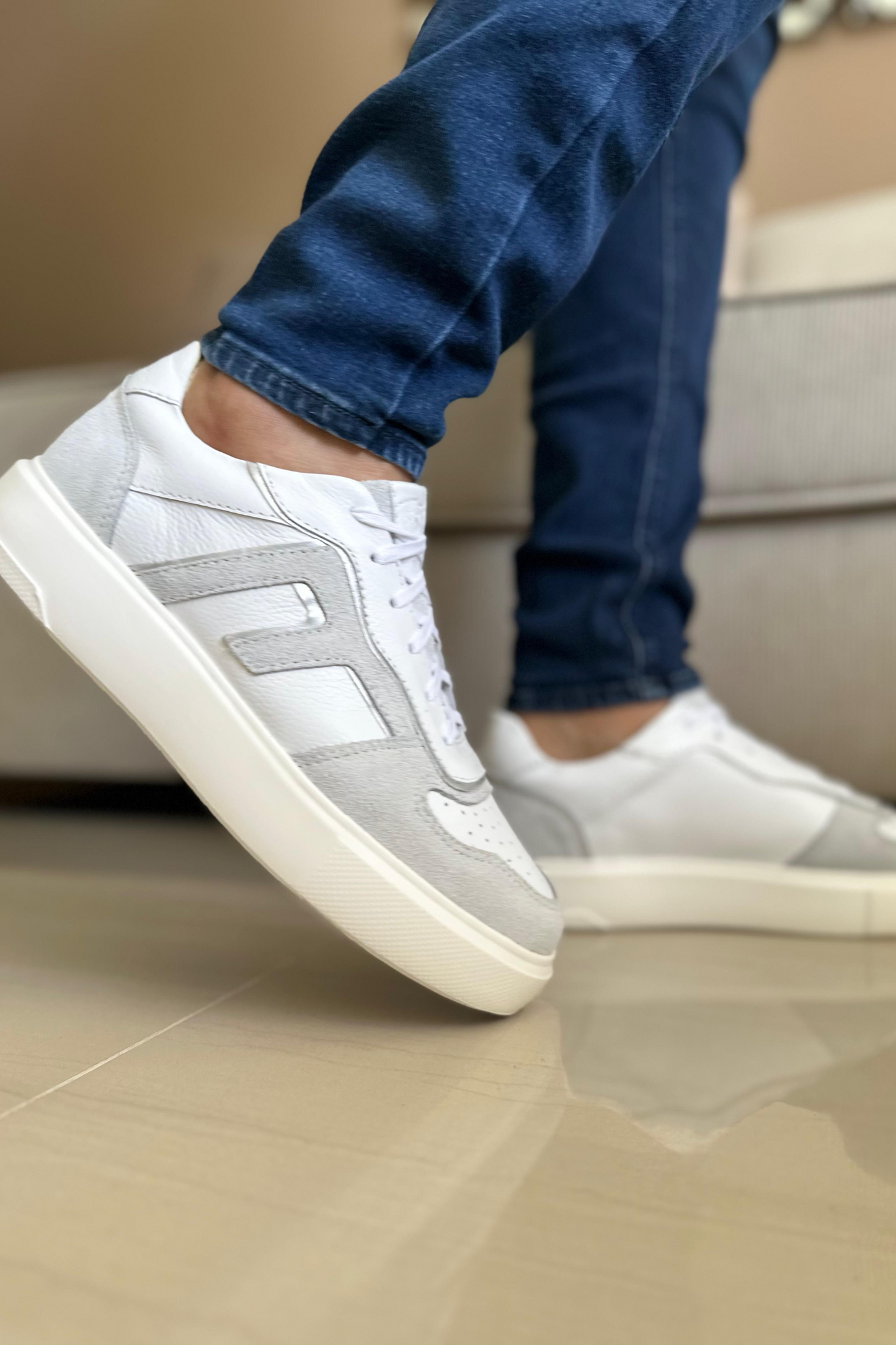 SNEAKERS MOJABI - PARA HOMBRE - EN CUERO - REF: 616