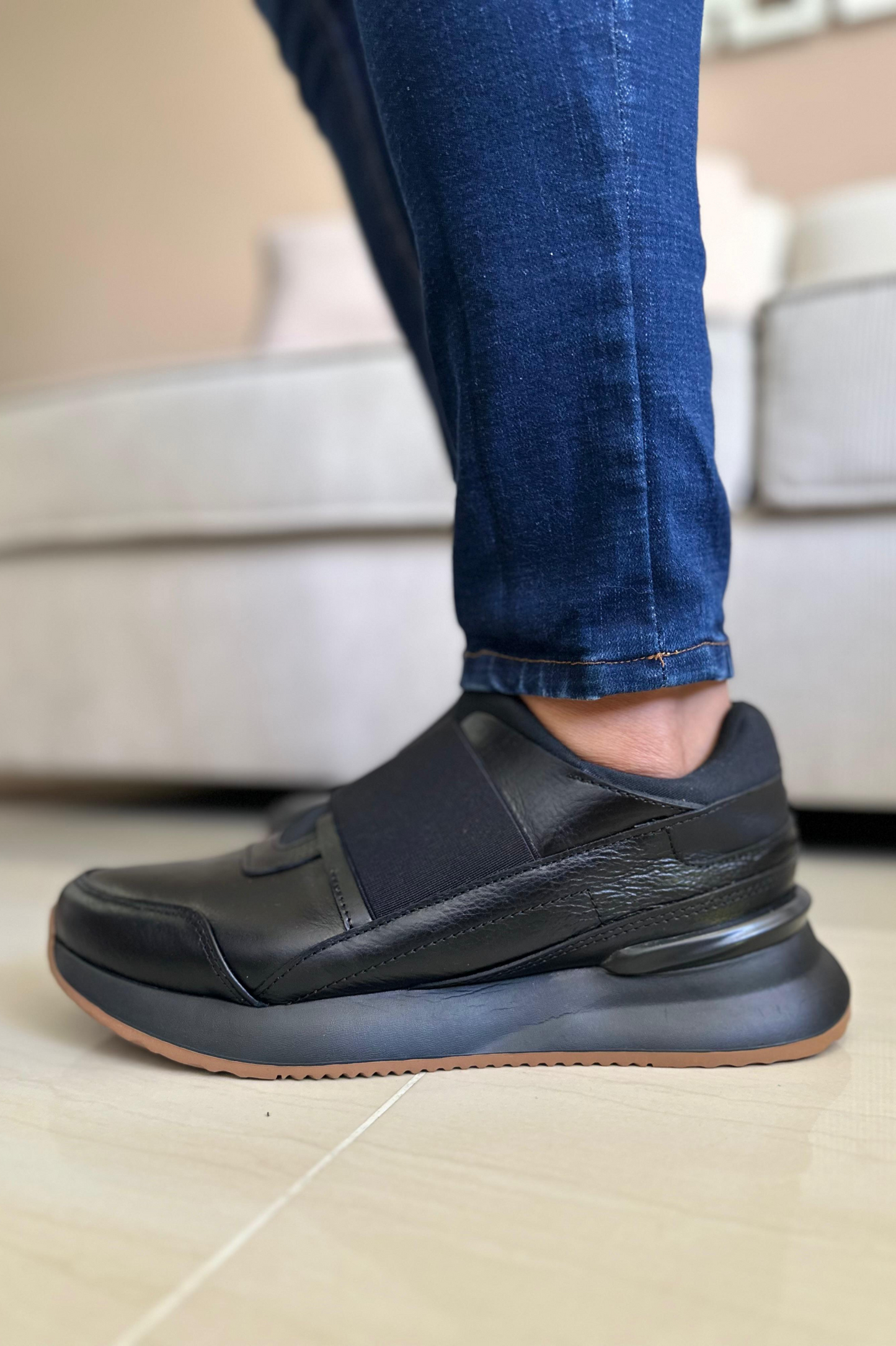 SNEAKERS LITTLE - PARA HOMBRE - EN CUERO