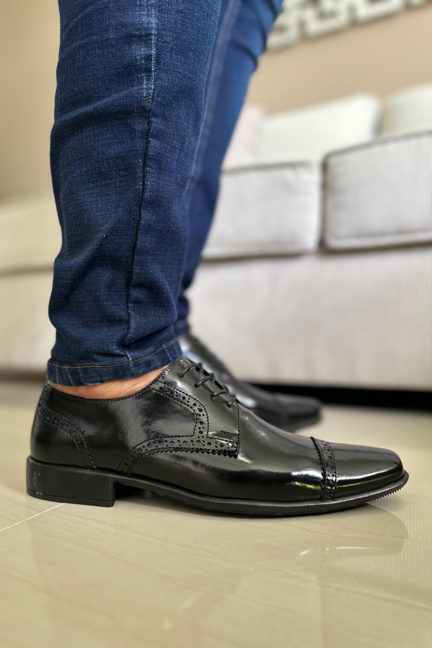 ELEGANTES ASAN - EN CUERO - PARA HOMBRE