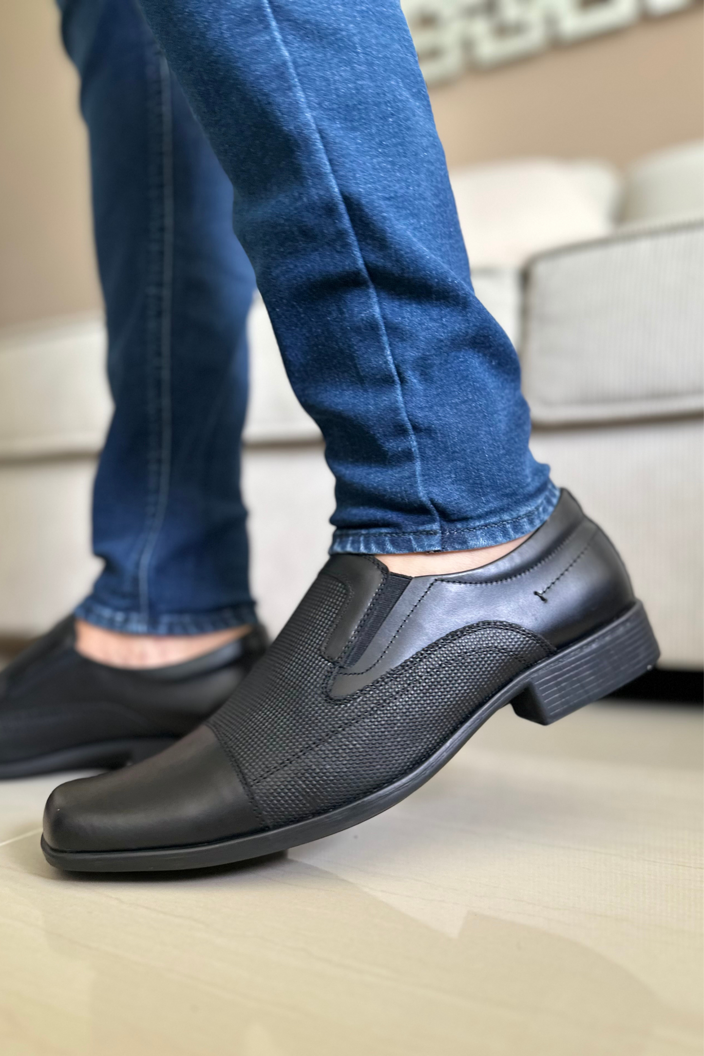 ELEGANTES FER - EN CUERO - PARA HOMBRE