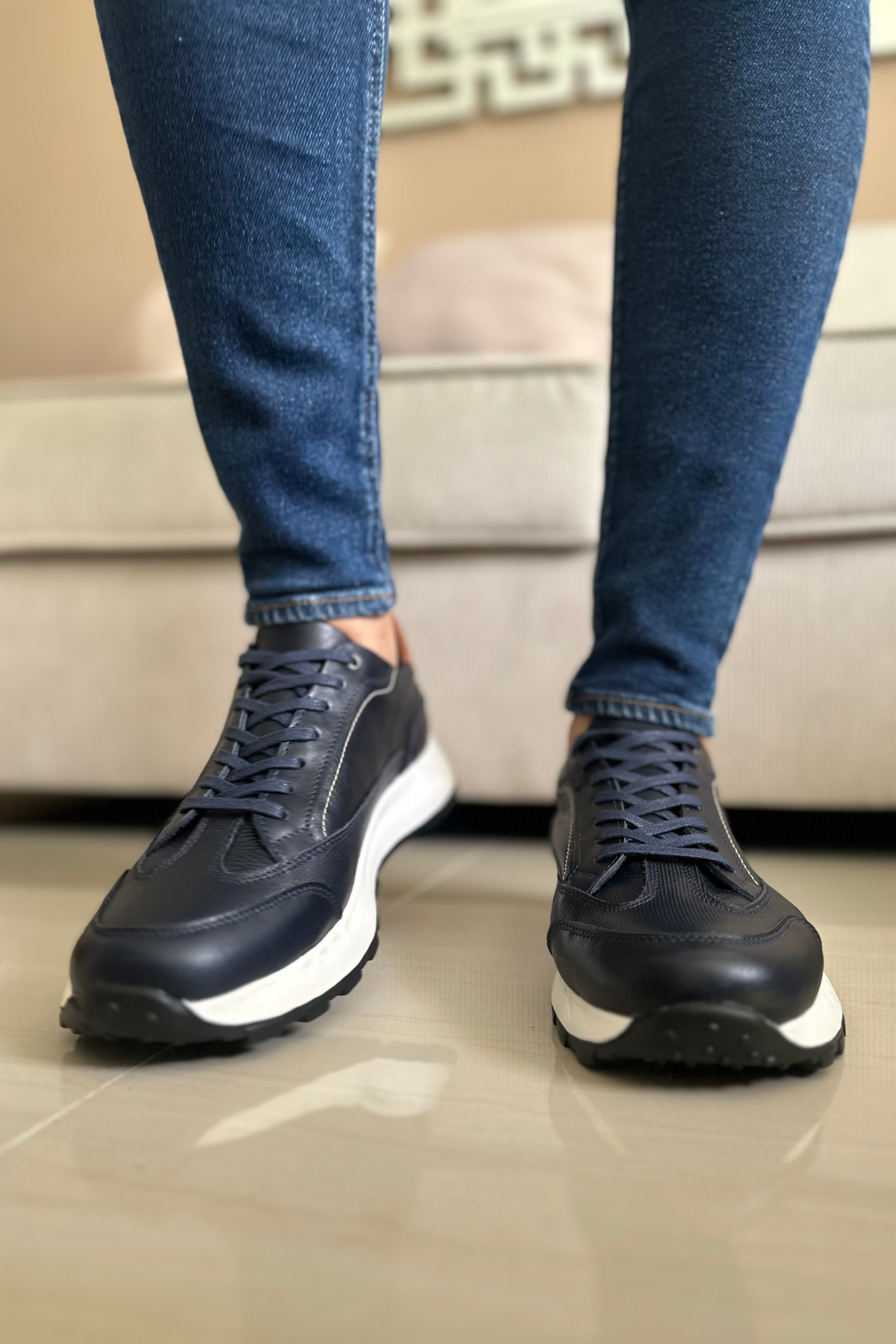 SNEAKERS TRAPINCH - PARA HOMBRE - EN CUERO