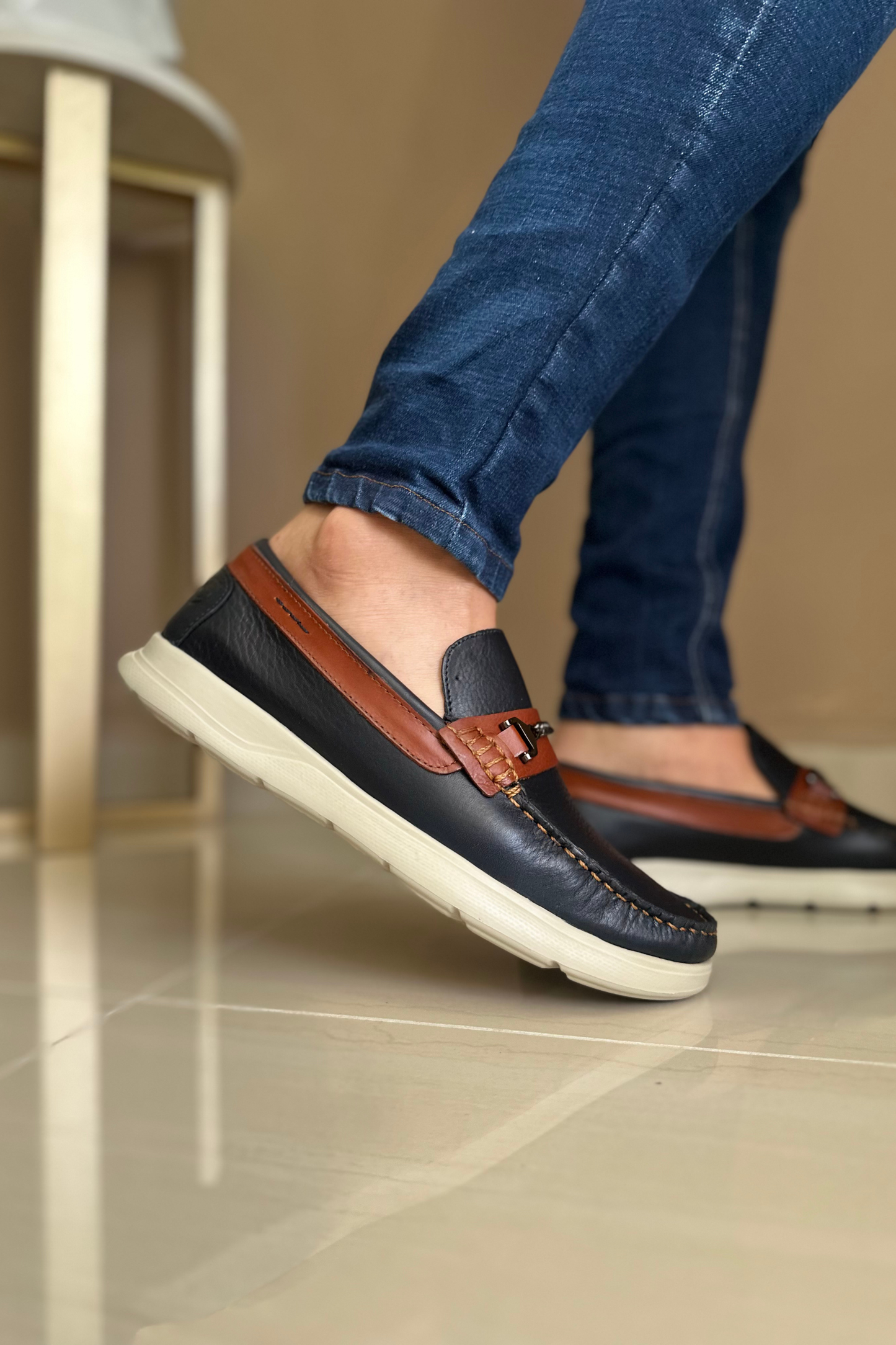 APACHE PARKIN - EN CUERO - PARA HOMBRE REF:983