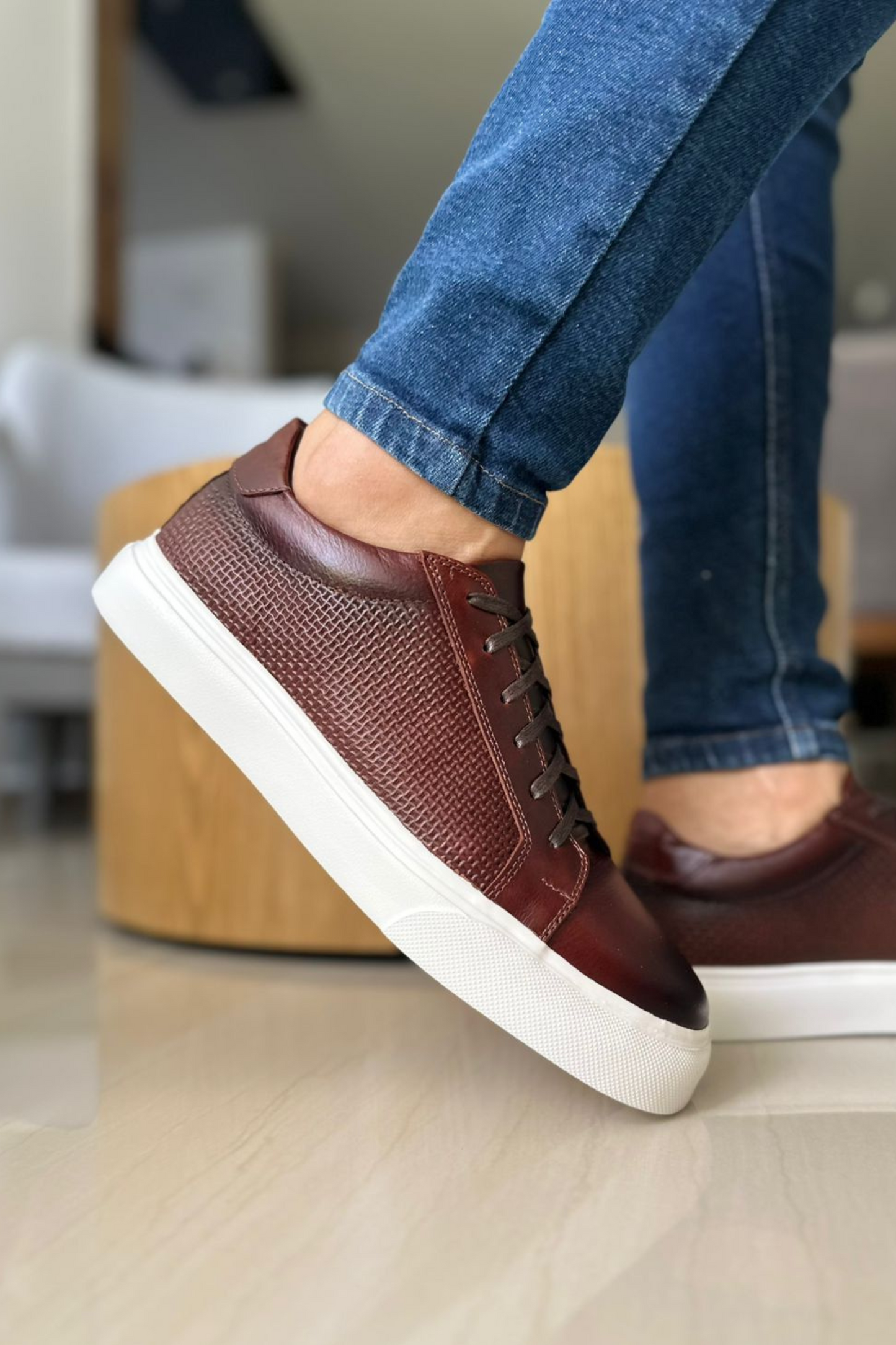 SNEAKER DOGGY - EN CUERO - PARA HOMBRE - REF: 602