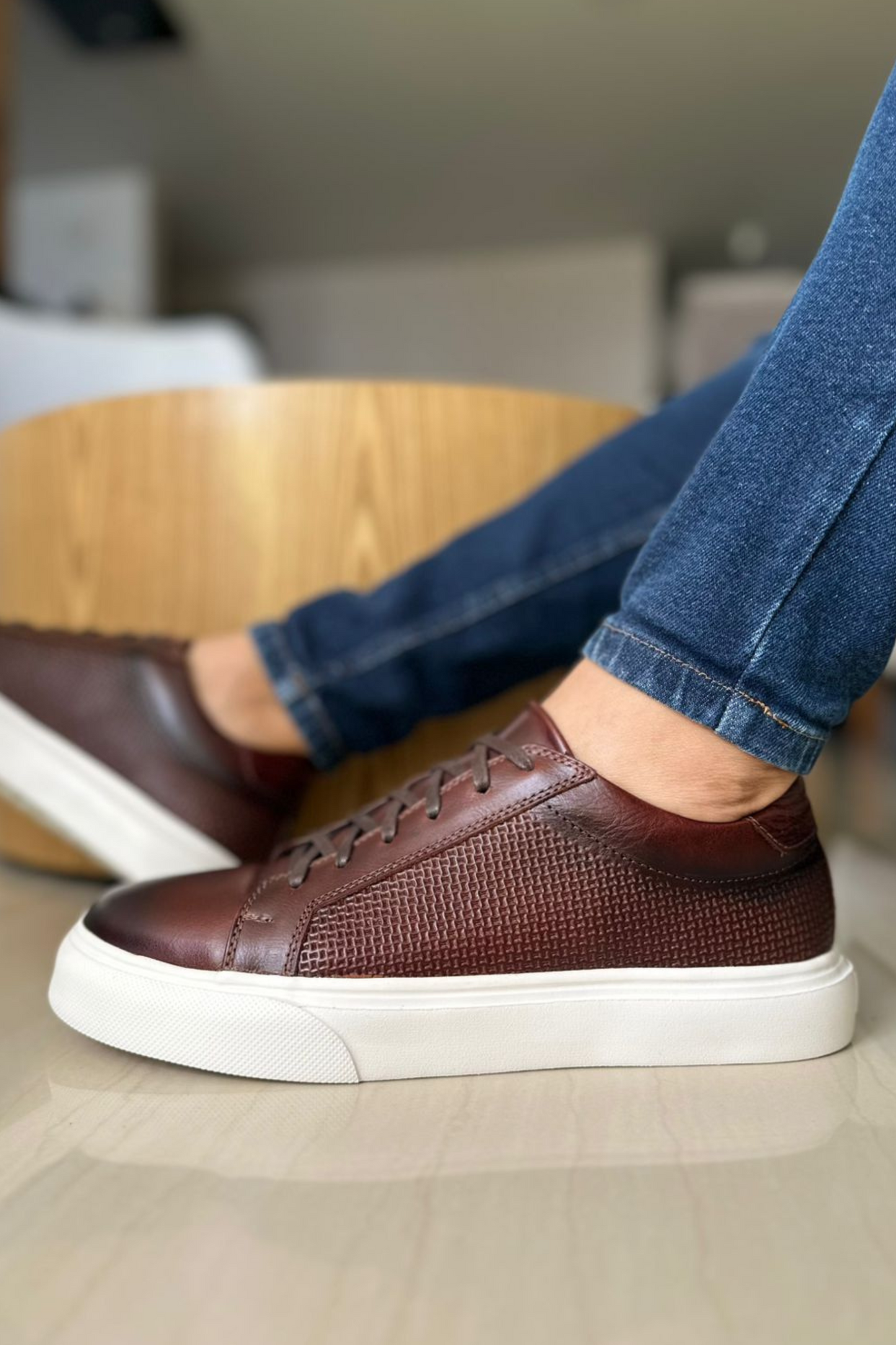 SNEAKER DOGGY - EN CUERO - PARA HOMBRE - REF: 602