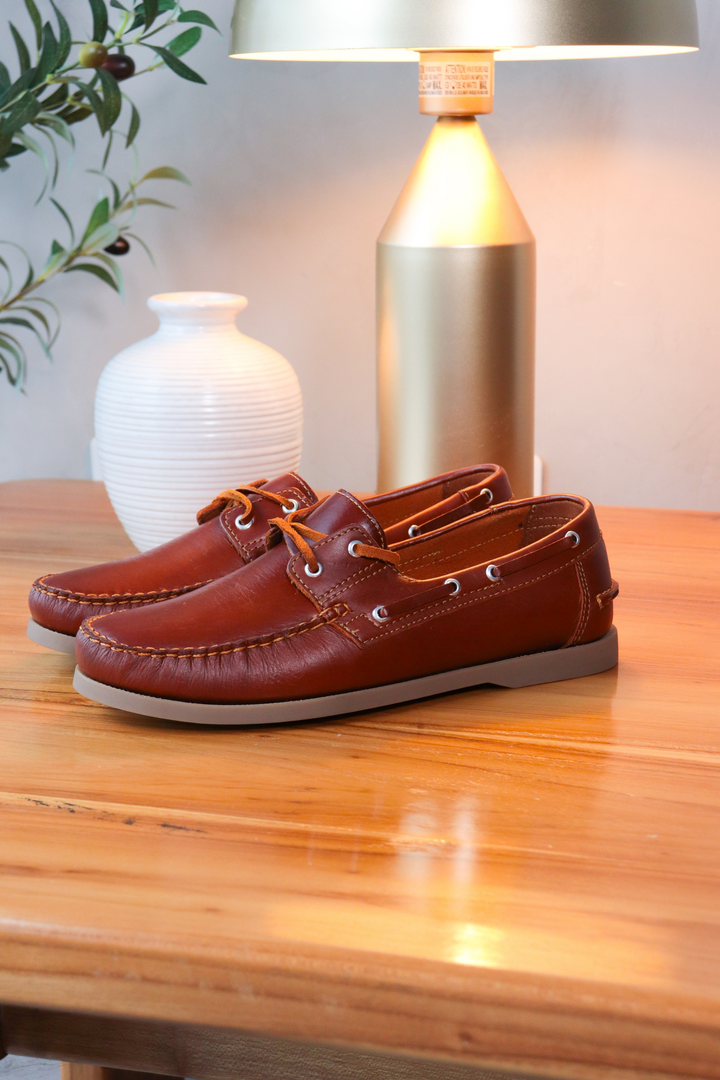 MOCASINES- EN CUERO- PARA HOMBRE