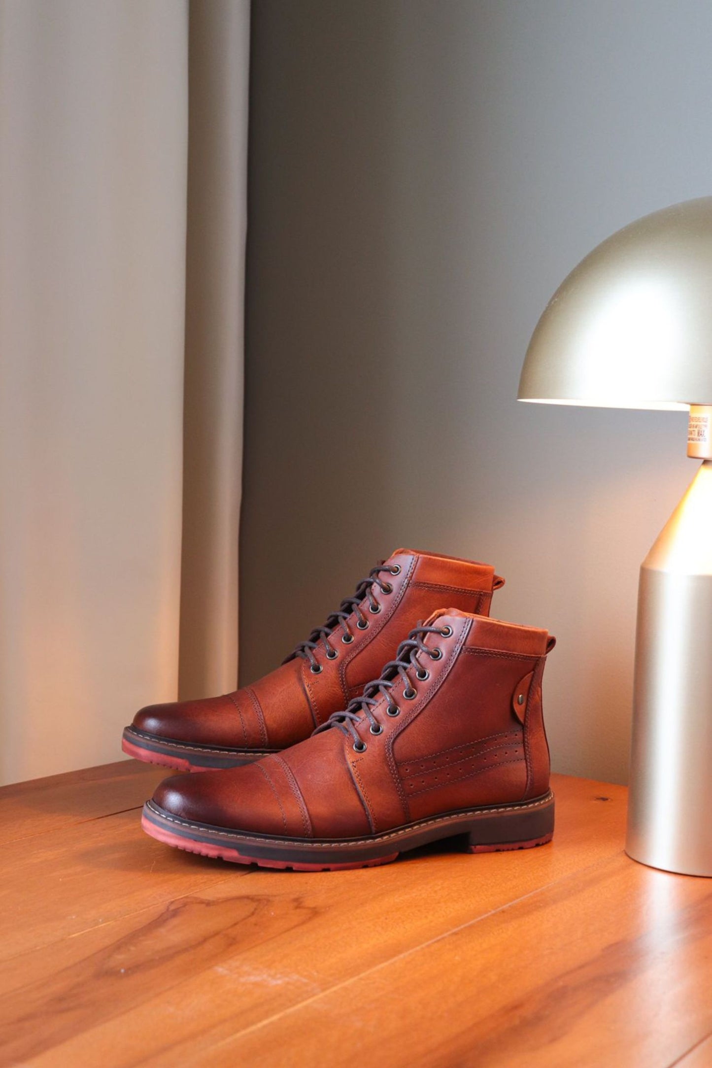 BOTA - EN CUERO - PARA HOMBRE - REF: VILLETA