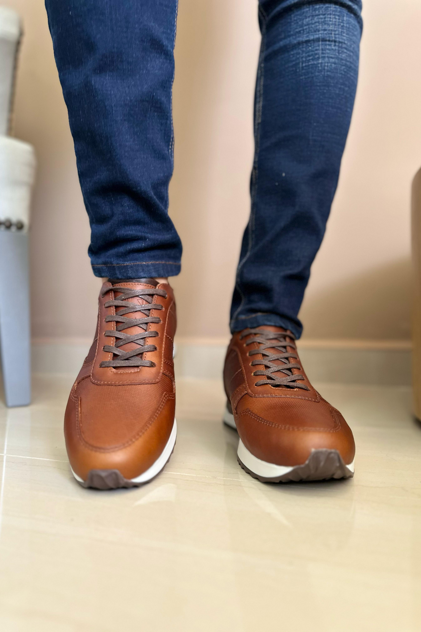SNEAKER LETIT - EN CUERO - PARA Hombre REF: B43