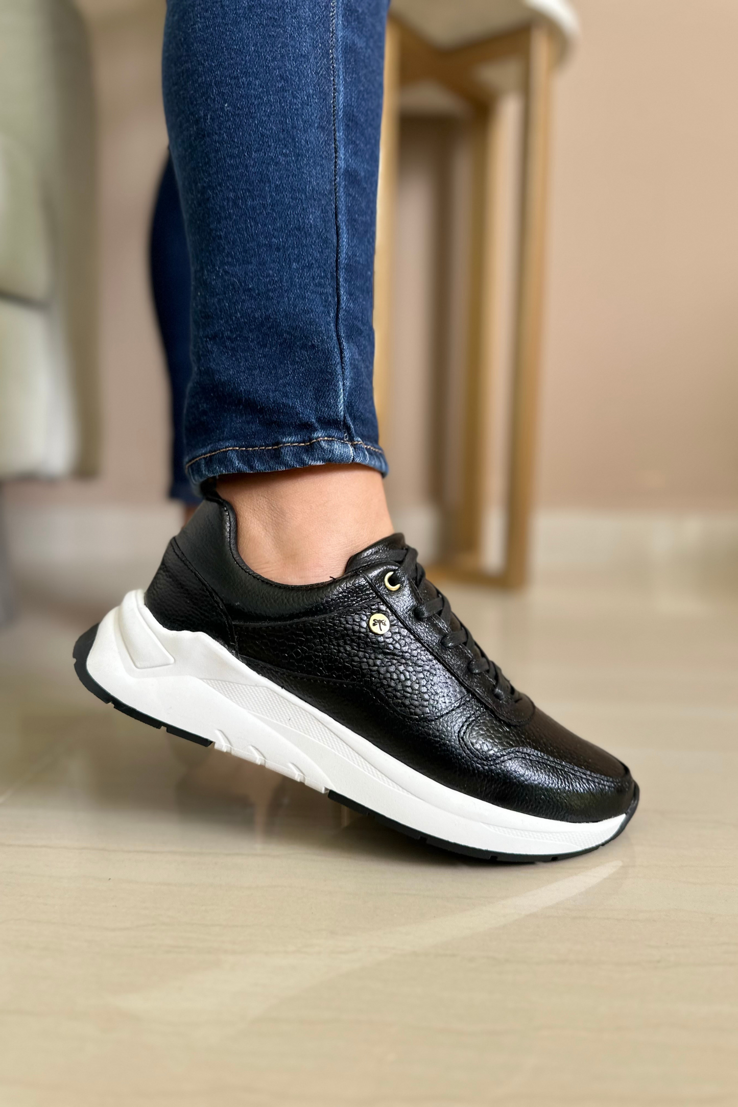 SNEAKER SILK - EN CUERO - PARA DAMA