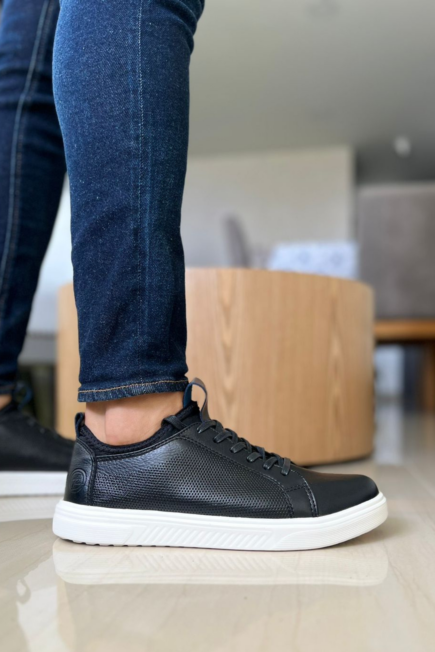 SNEAKER SPLIT - EN CUERO - PARA HOMBRE - REF: SPN 3021