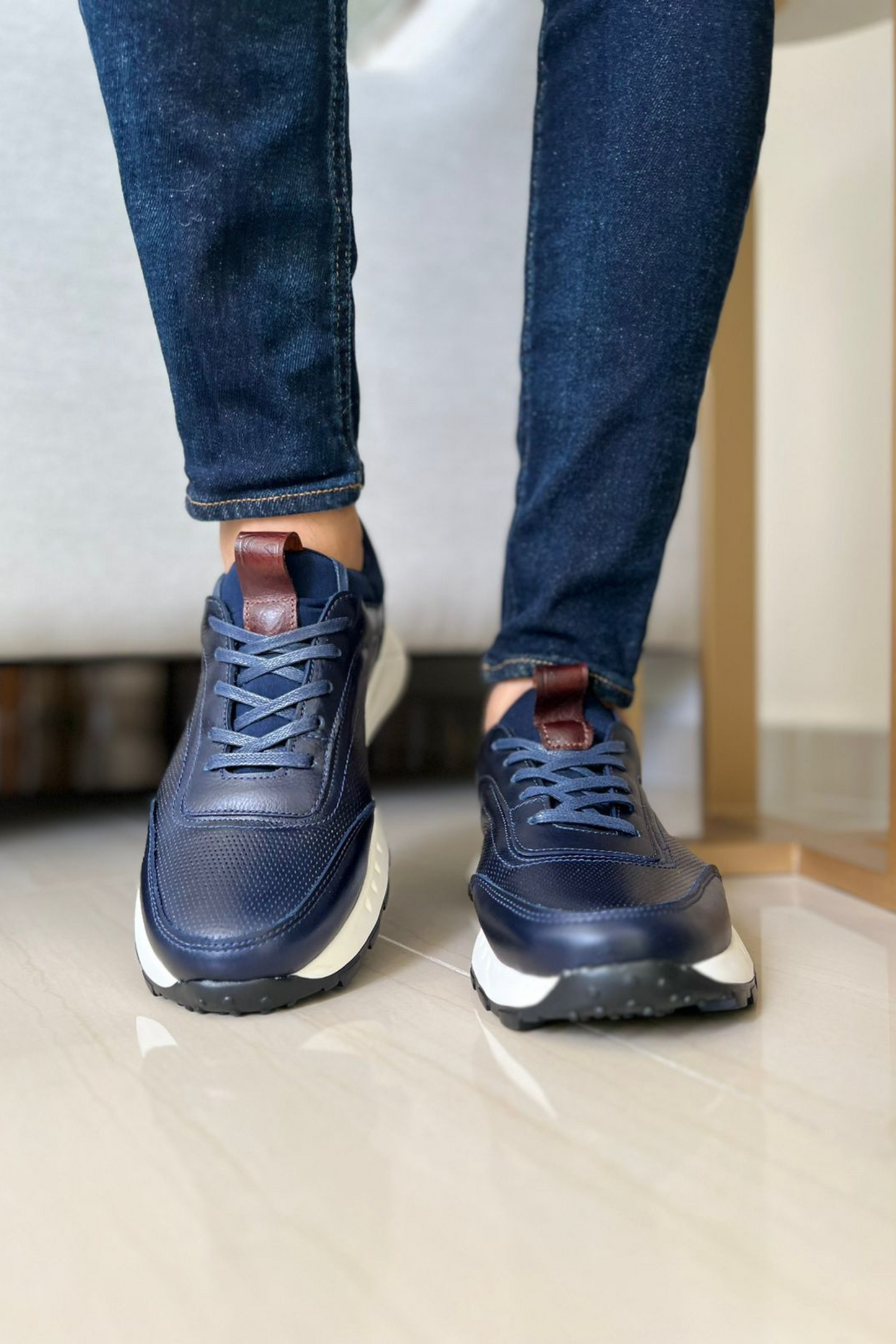 SNEAKERS MONBLANC - EN CUERO - PARA HOMBRE - REF: SPN 3050