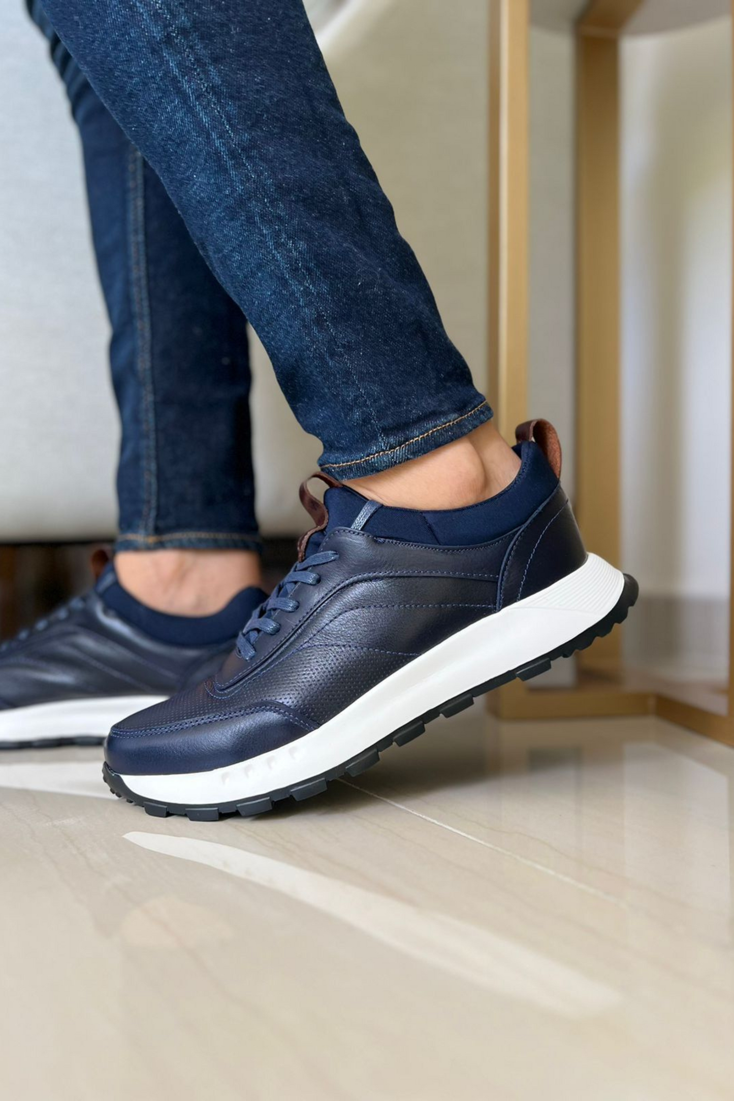 SNEAKERS MONBLANC - EN CUERO - PARA HOMBRE - REF: SPN 3050