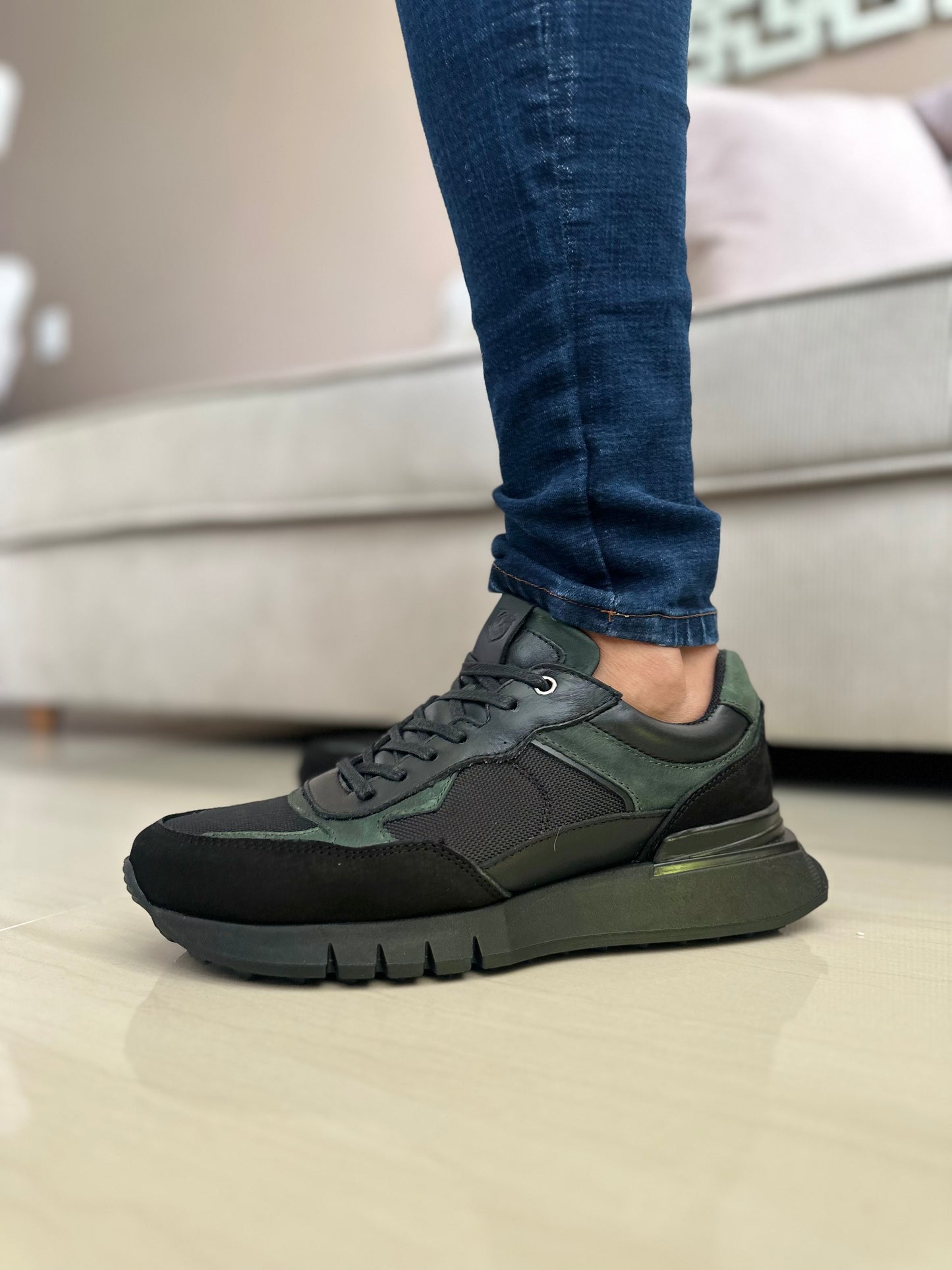 SNEAKER GIO - EN CUERO - PARA HOMBRE - REF: CLK 2123