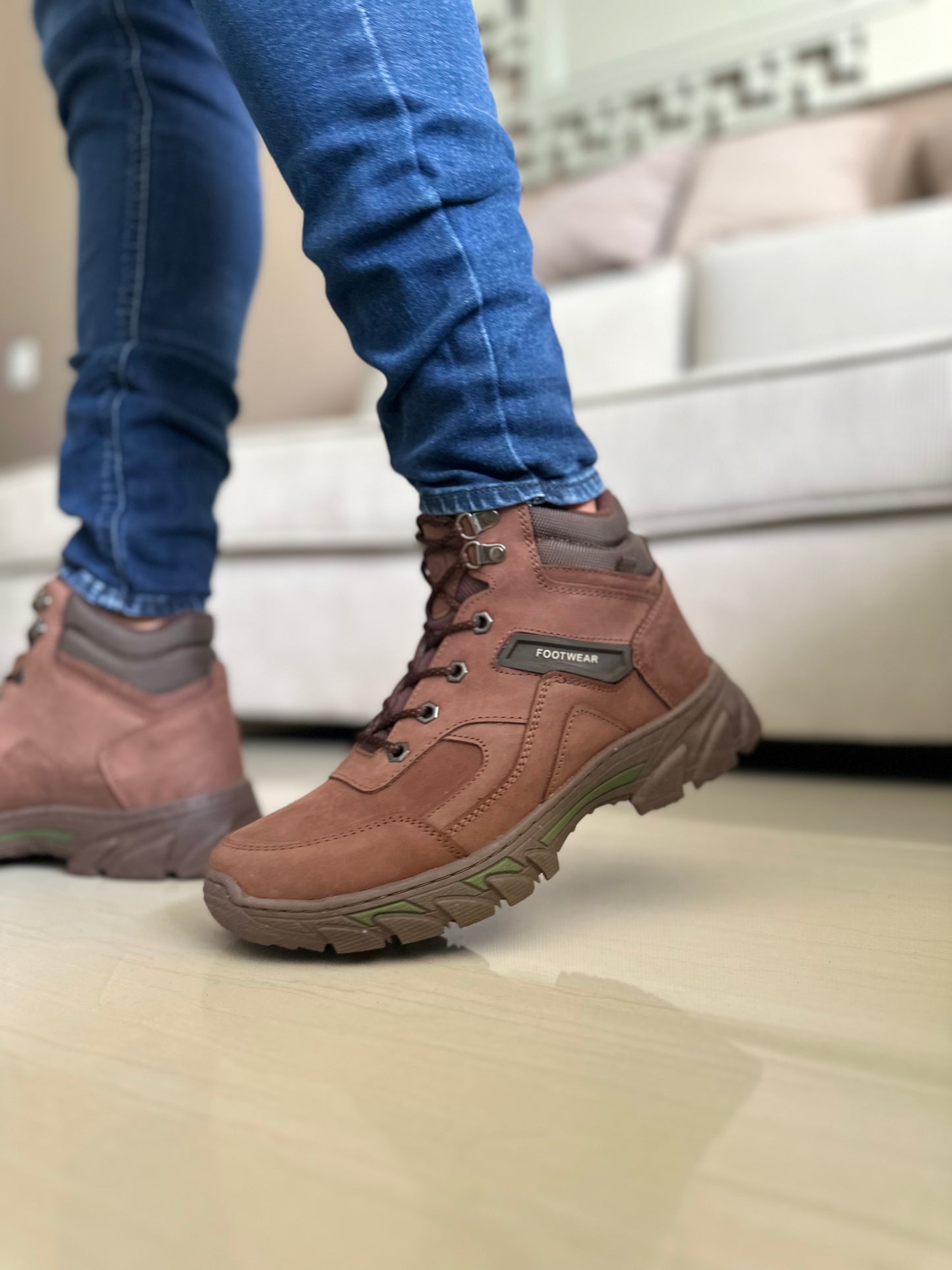 BOTAS CUERO - PARA HOMBRE REF: 3290