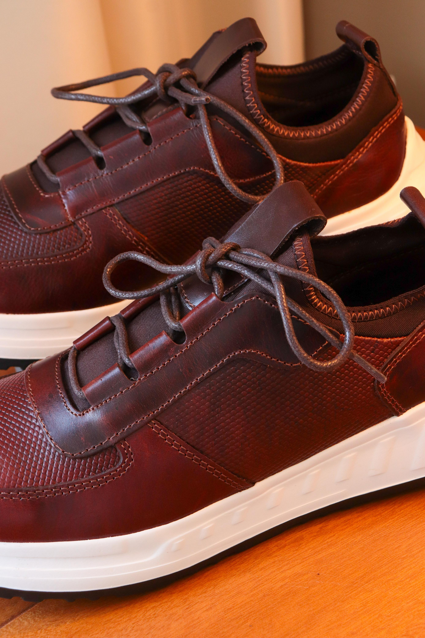 SNEAKERS PARA HOMBRE CERVINO EN CUERO - REF: ATN 355