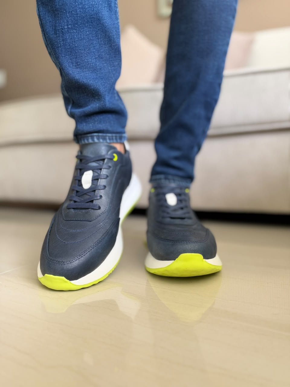 SNEAKERS NACAR-CUERO REF: T-07