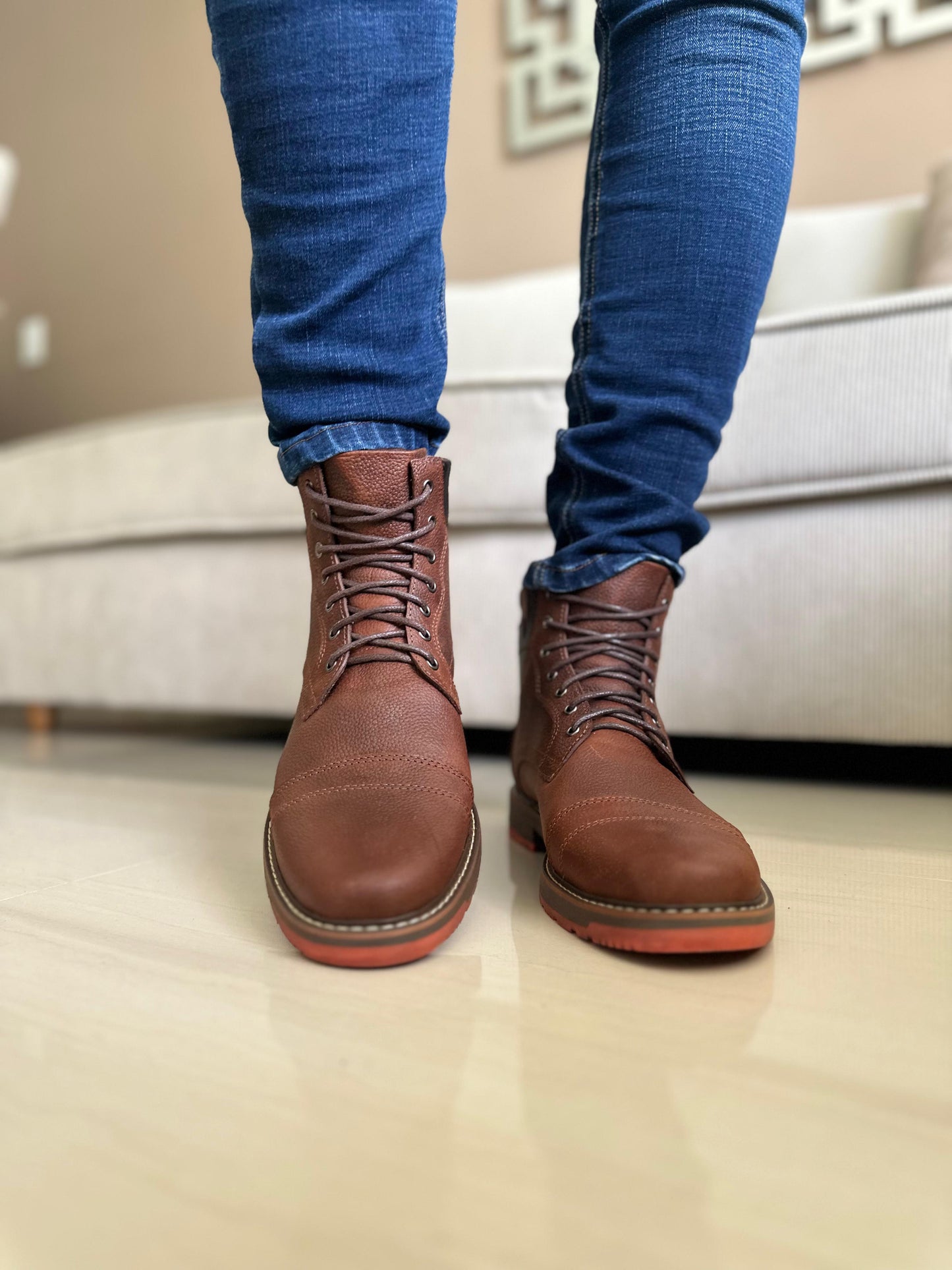 BOTAS CASUALES EN CUERO-REF: ARAWACO NOGAL