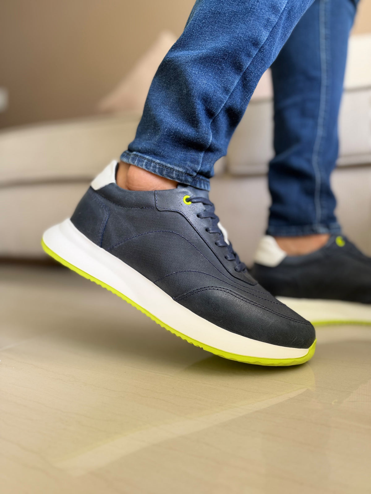 SNEAKERS NACAR-CUERO REF: T-07