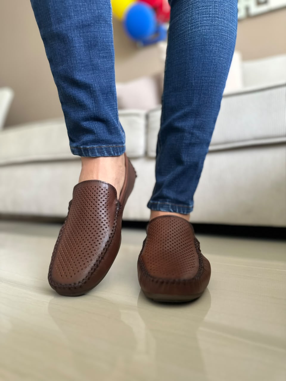 MOCASINES EN CUERO - PARA HOMBRE