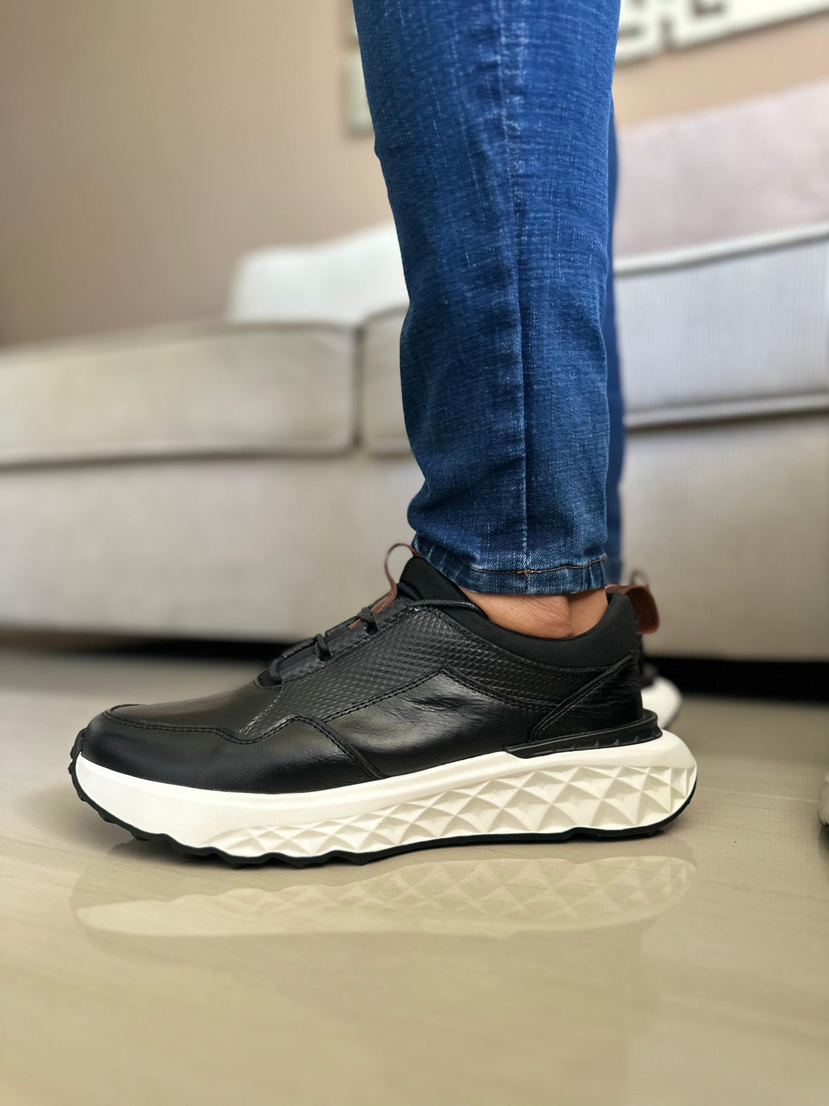 SNEAKERS YUK-CUERO-LIVIANOS
