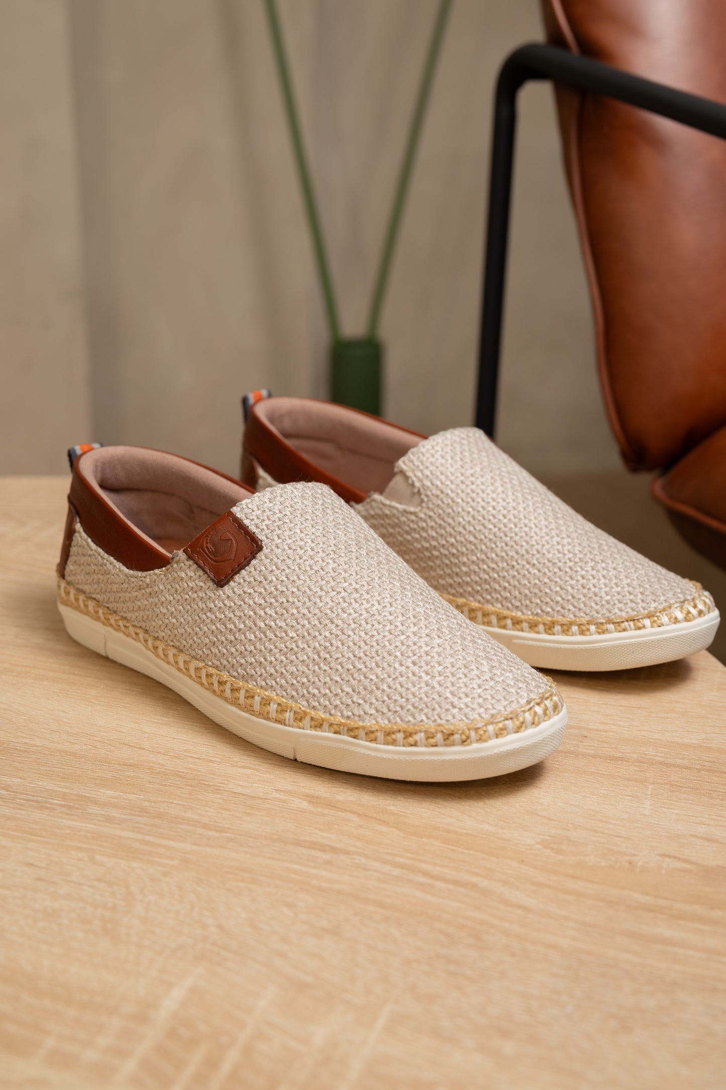 NUEVAS ALPARGATAS-EN LONA Y YUTE REF: 867 CREMA