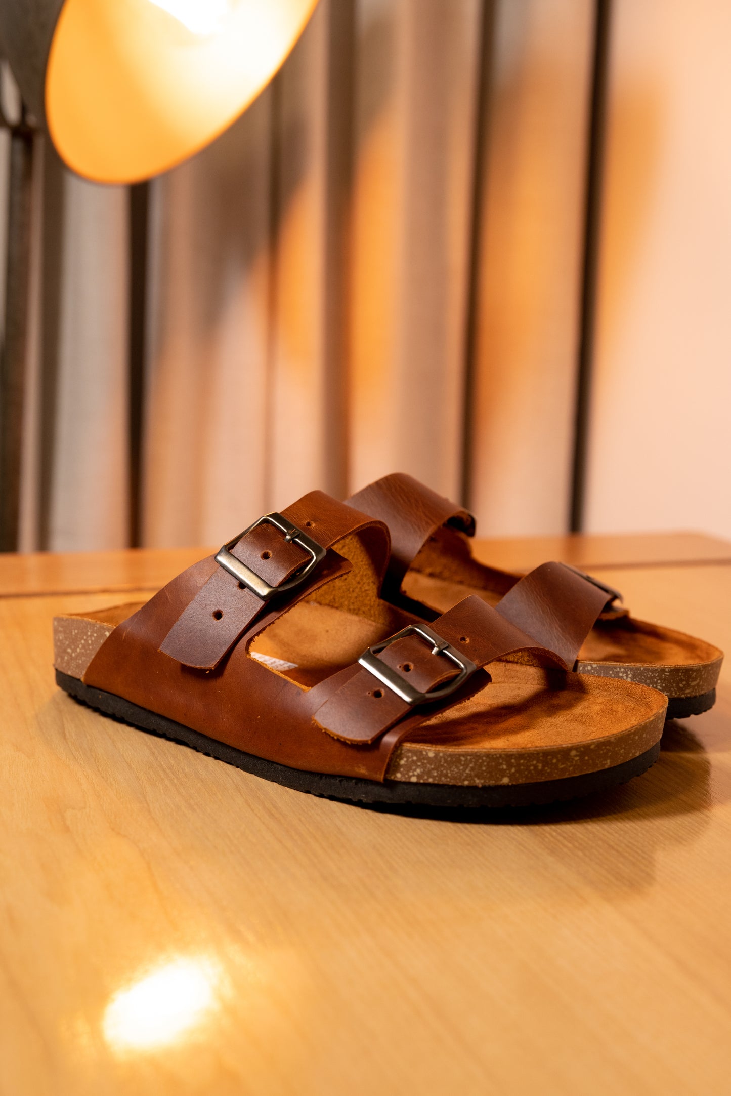 SANDALIA SPECTER - EN CUERO - PARA HOMBRE - REF: 55