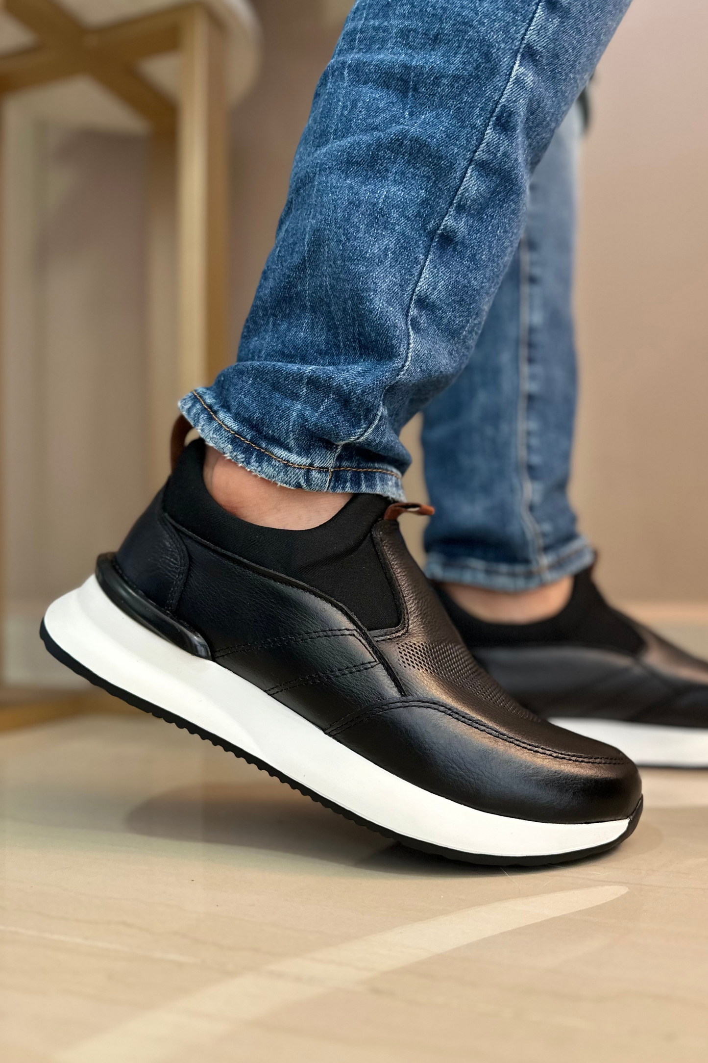 SNEAKER ANJARA - EN CUERO - PARA HOMBRE - REF: 3201