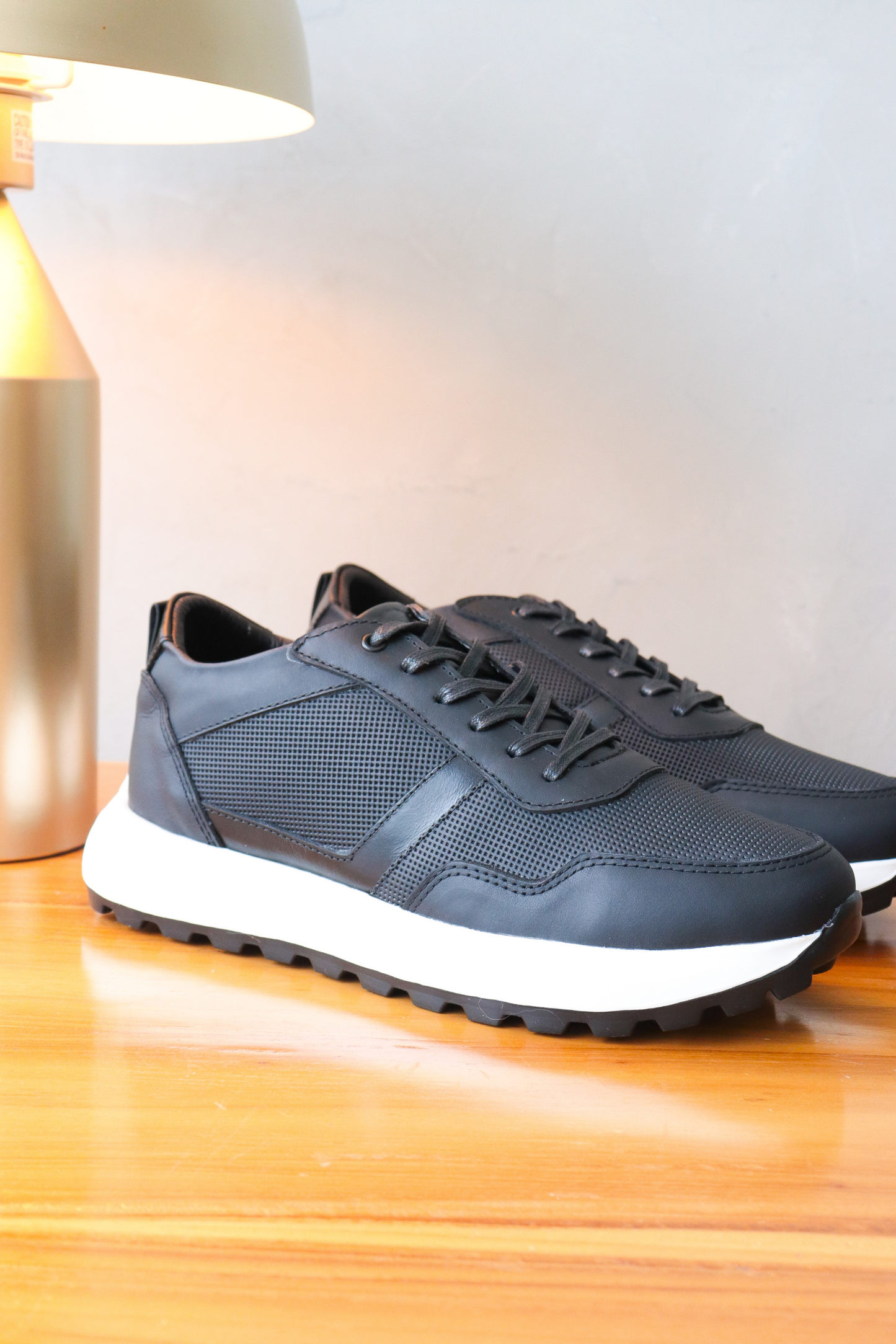 SNEAKER MINE - EN CUERO - PARA HOMBRE - REF: B44