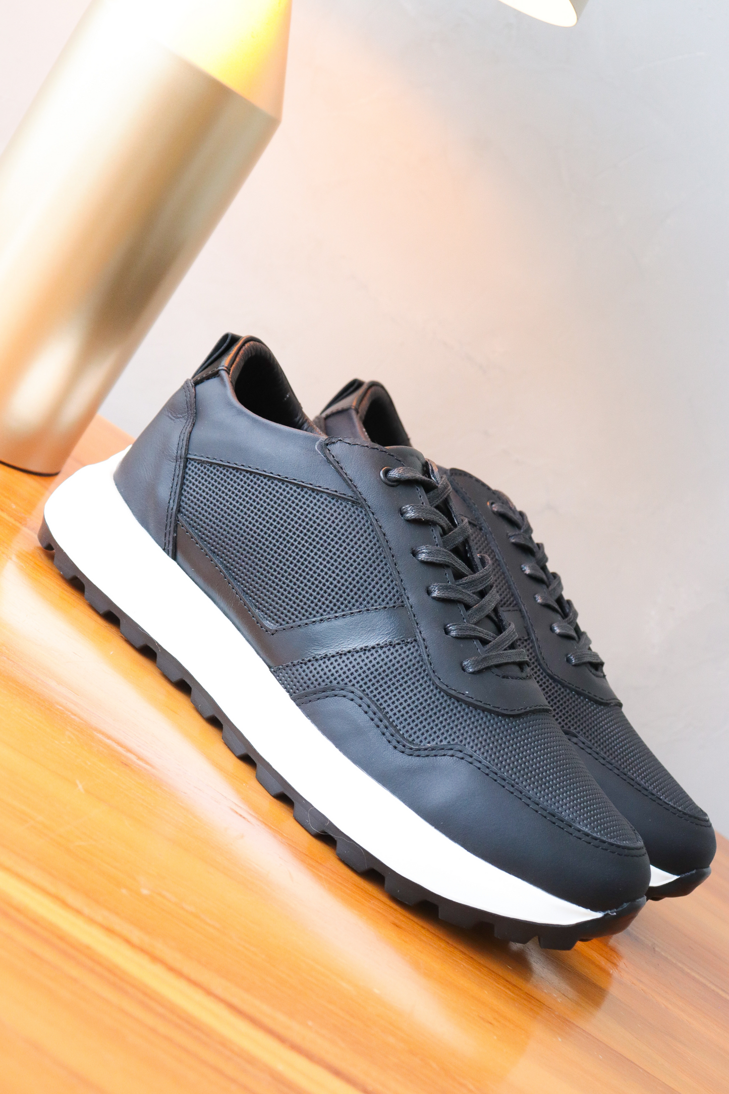 SNEAKER MINE - EN CUERO - PARA HOMBRE - REF: B44