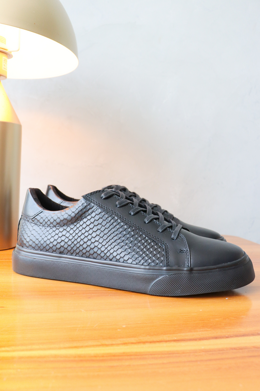 SNEAKERS KAI - PARA HOMBRE - EN CUERO - REF: 602