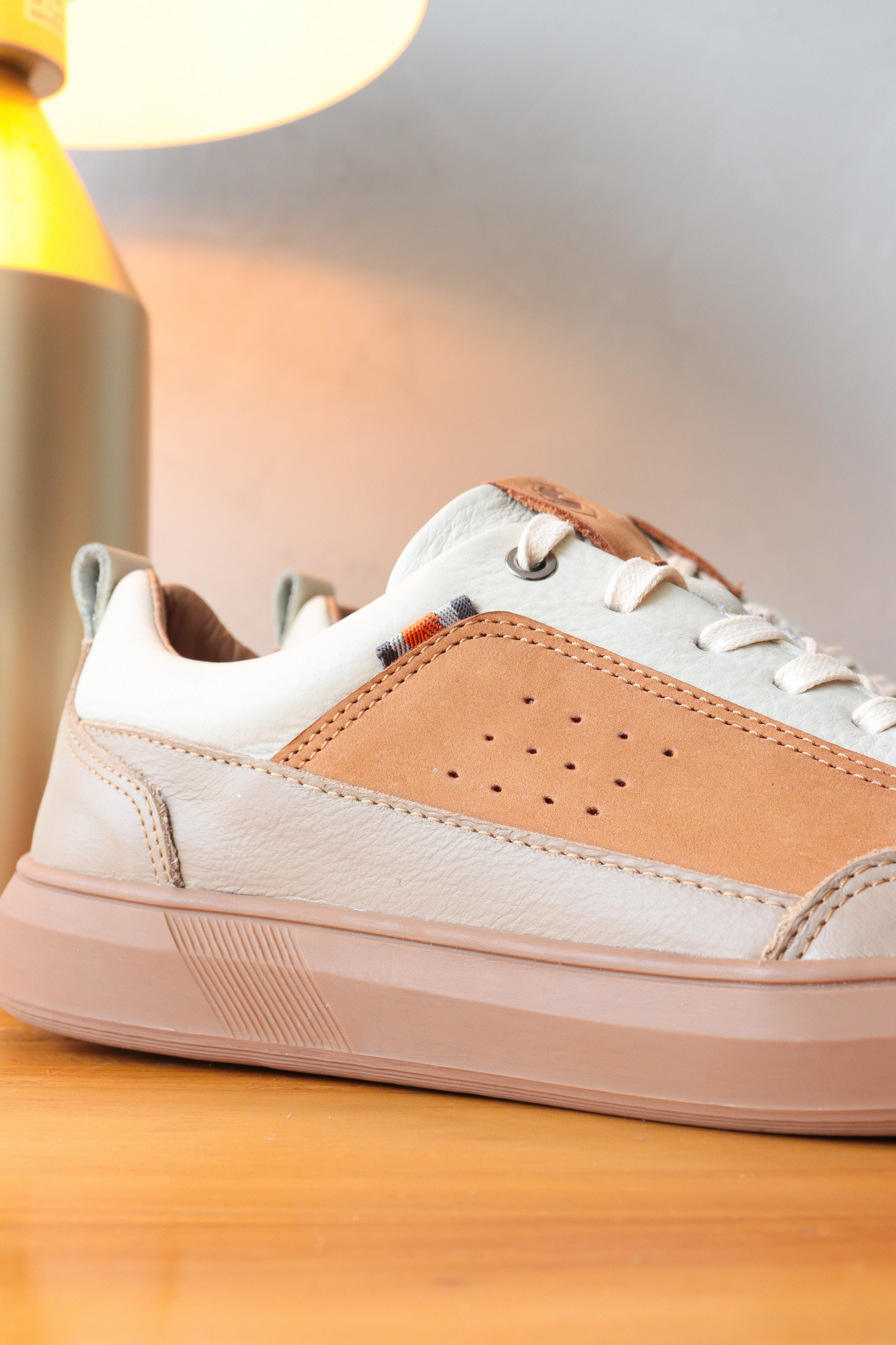 SNEAKER DRAMPA - EN CUERO - PARA HOMBRE - REF: CLK 2142