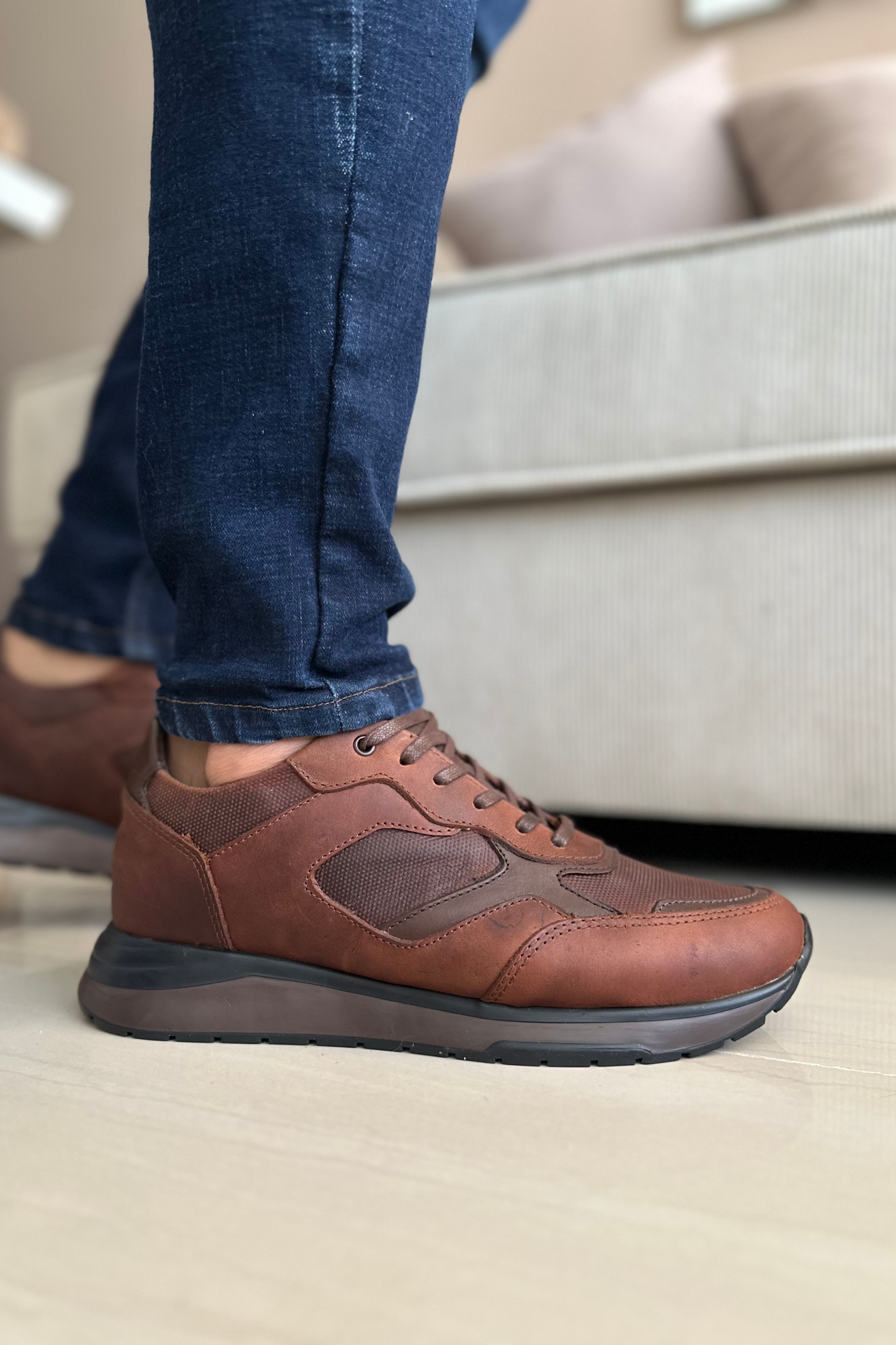 SNEAKER APOLO - EN CUERO - PARA HOMBRE - REF: B99