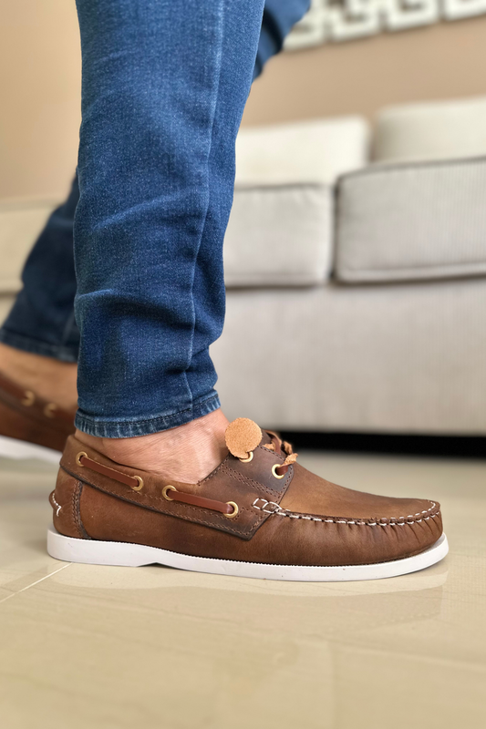 APACHES FRONT CUERO REF: 731