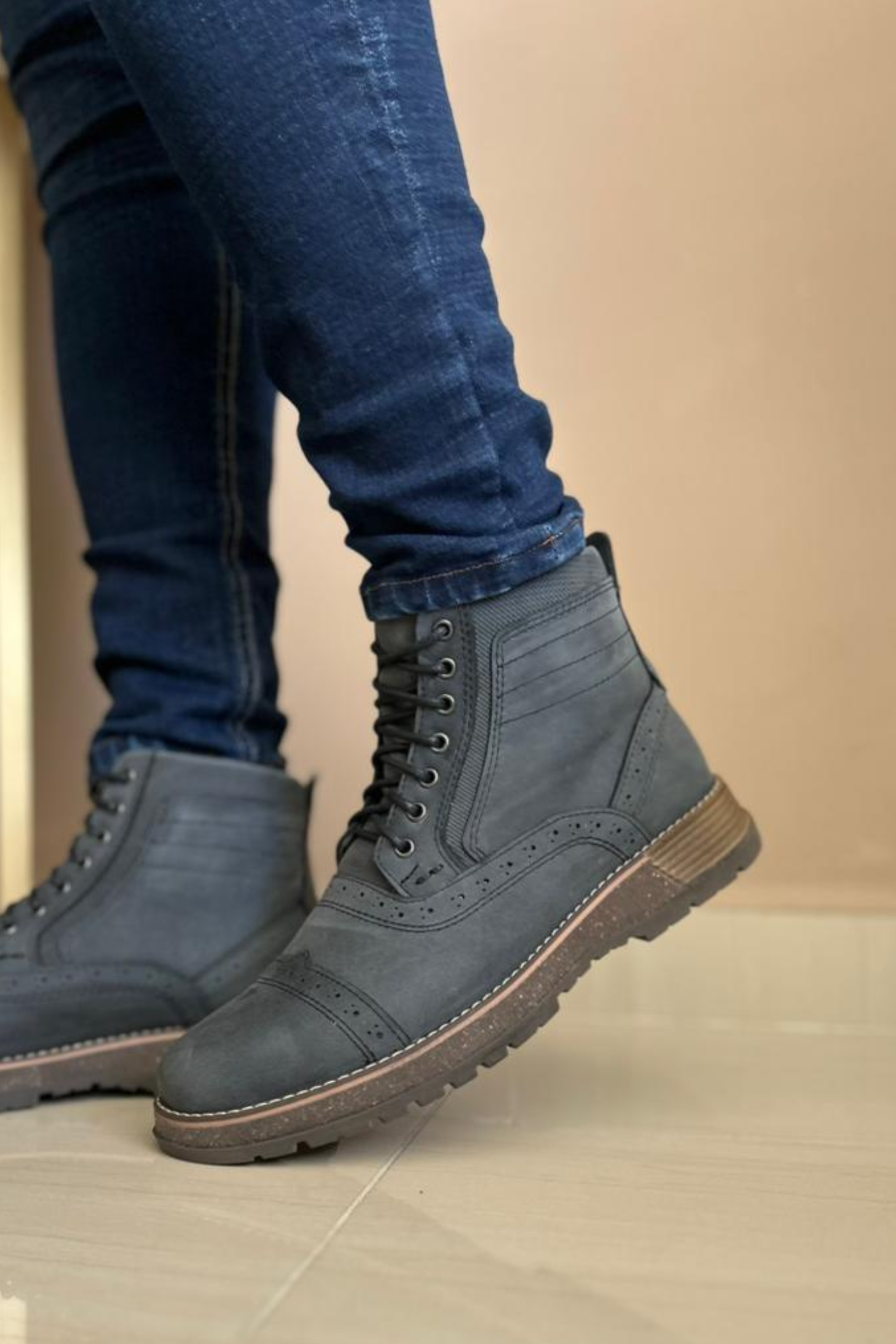 BOTAS FRACTAL - EN CUERO - PARA HOMBRE - REF: TUNJA