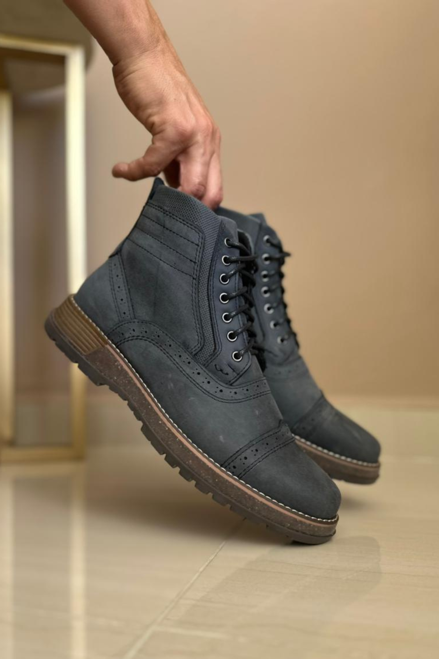 BOTAS FRACTAL - EN CUERO - PARA HOMBRE - REF: TUNJA