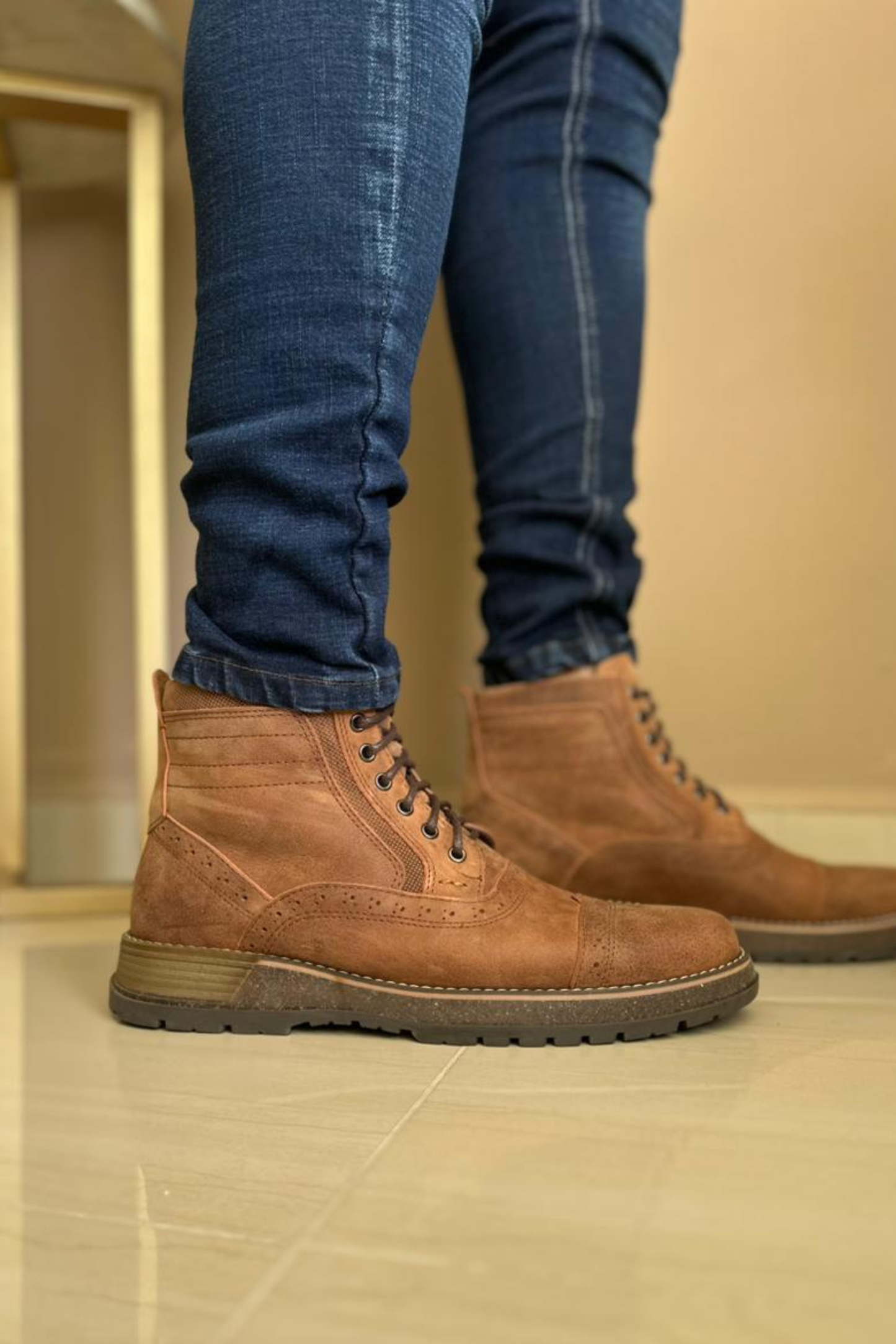 BOTAS FRACTAL - EN CUERO - PARA HOMBRE - REF: TUNJA