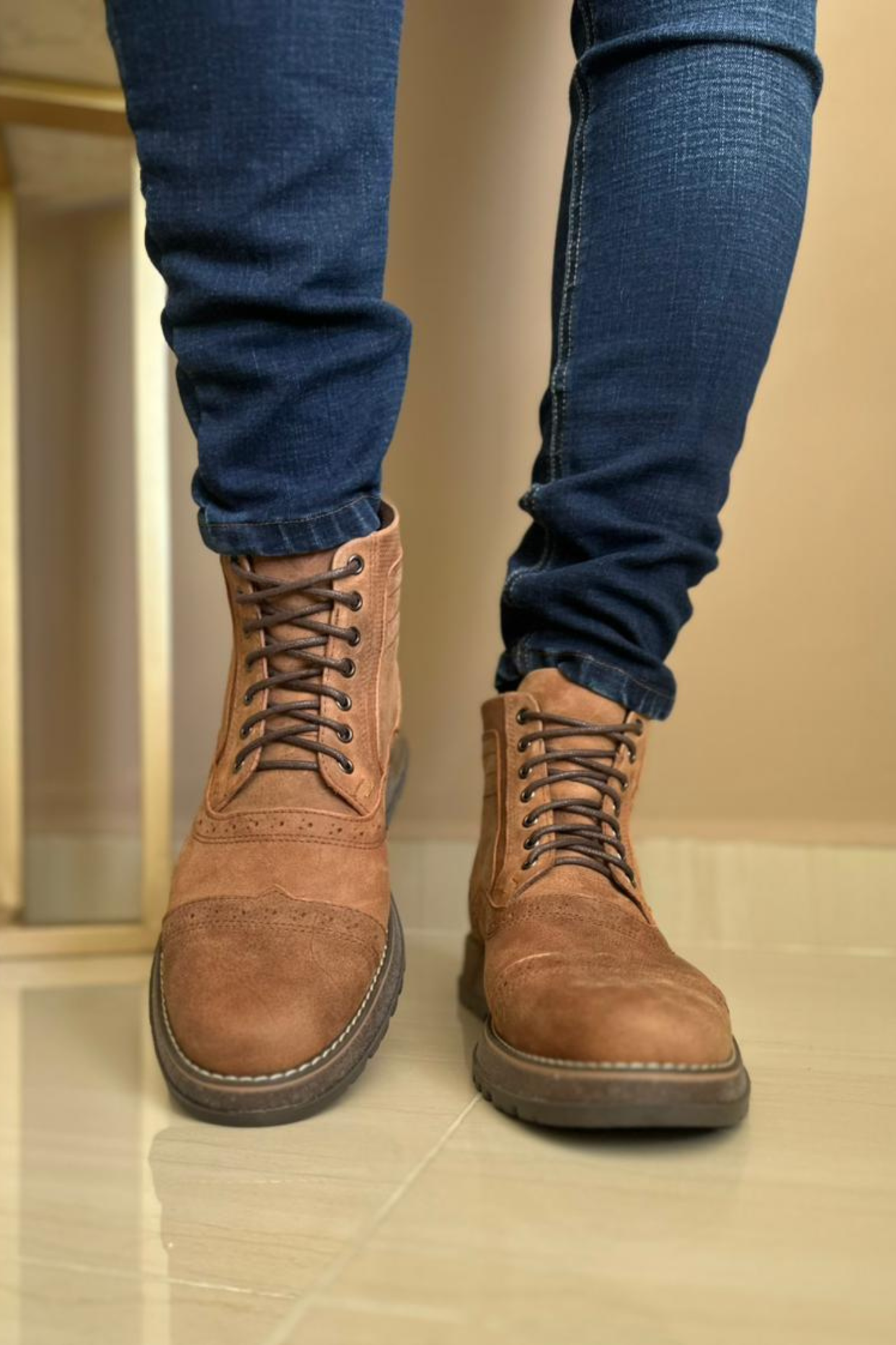 BOTAS FRACTAL - EN CUERO - PARA HOMBRE - REF: TUNJA