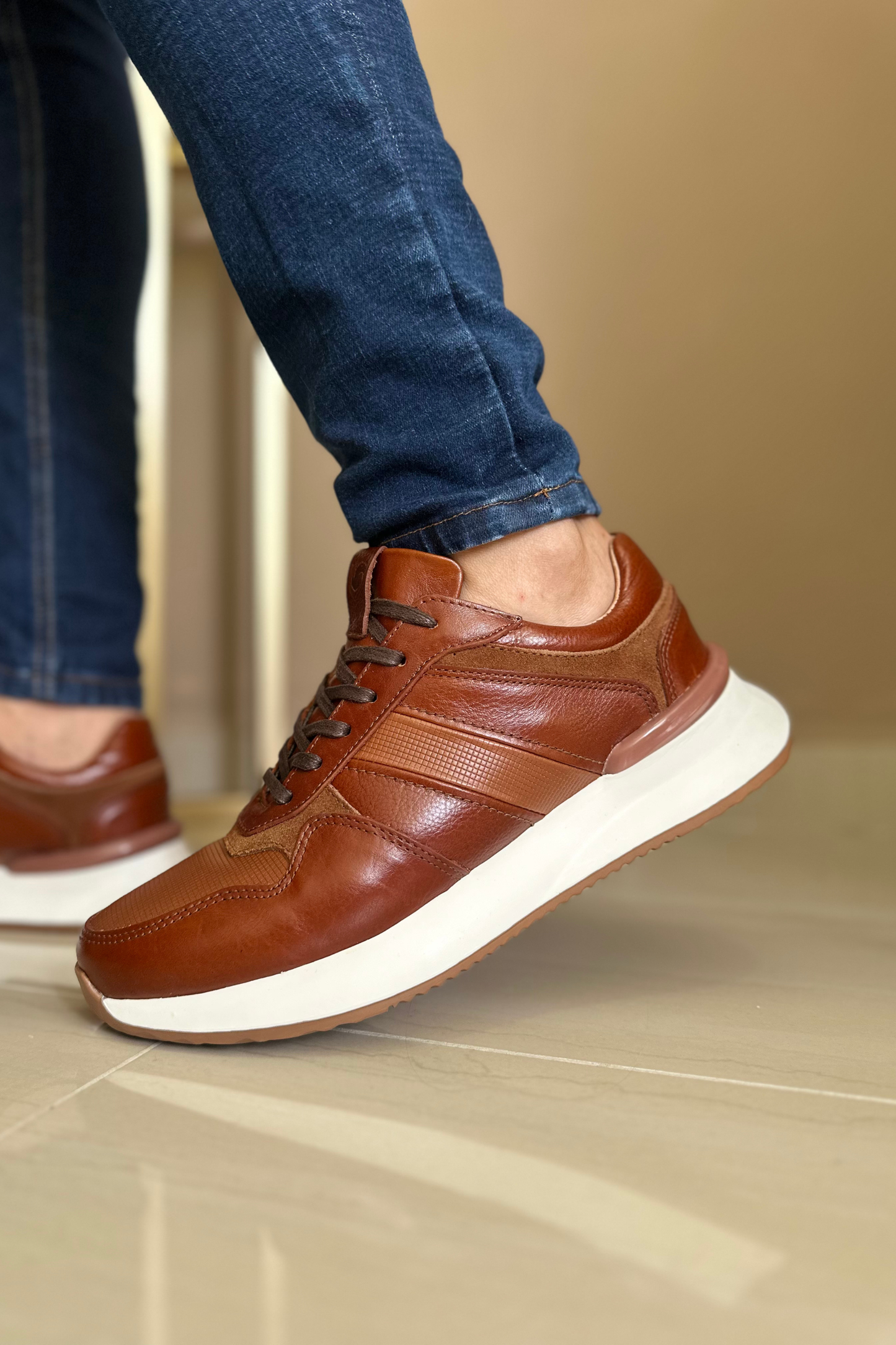 SNEAKER DJANGO - EN CUERO - PARA HOMBRE - REF: 934